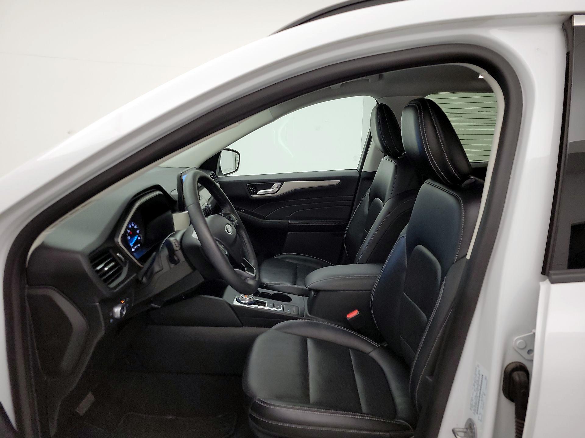 Thumbnail: 2021 Ford Escape - 11