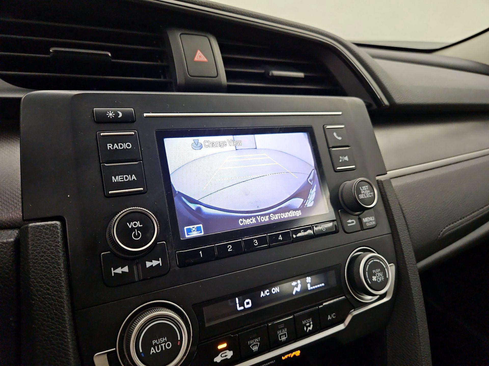 Thumbnail: 2016 Honda Civic - 14