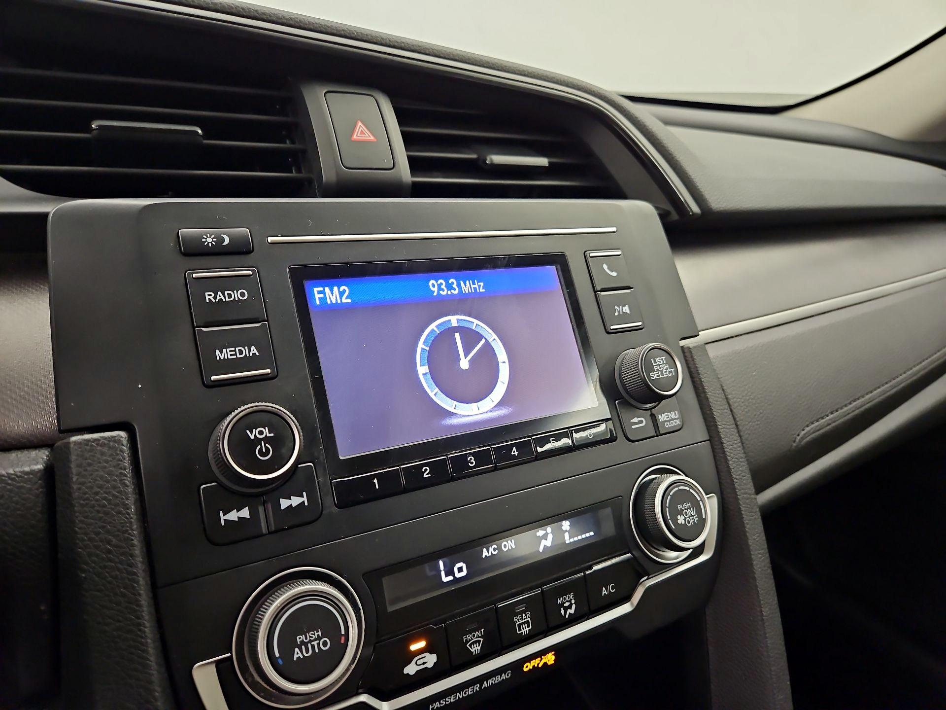 Thumbnail: 2016 Honda Civic - 15