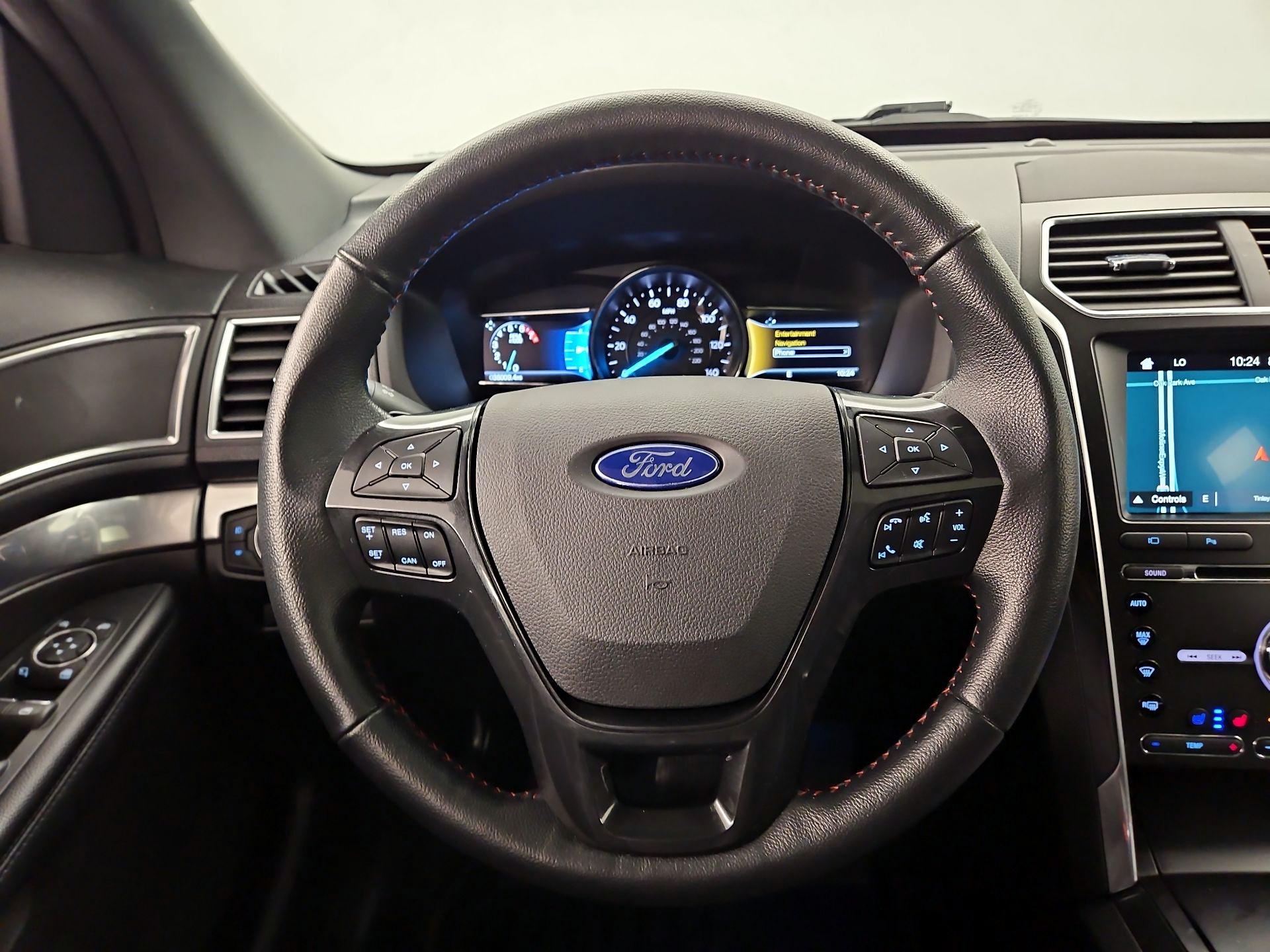 Thumbnail: 2017 Ford Explorer - 10