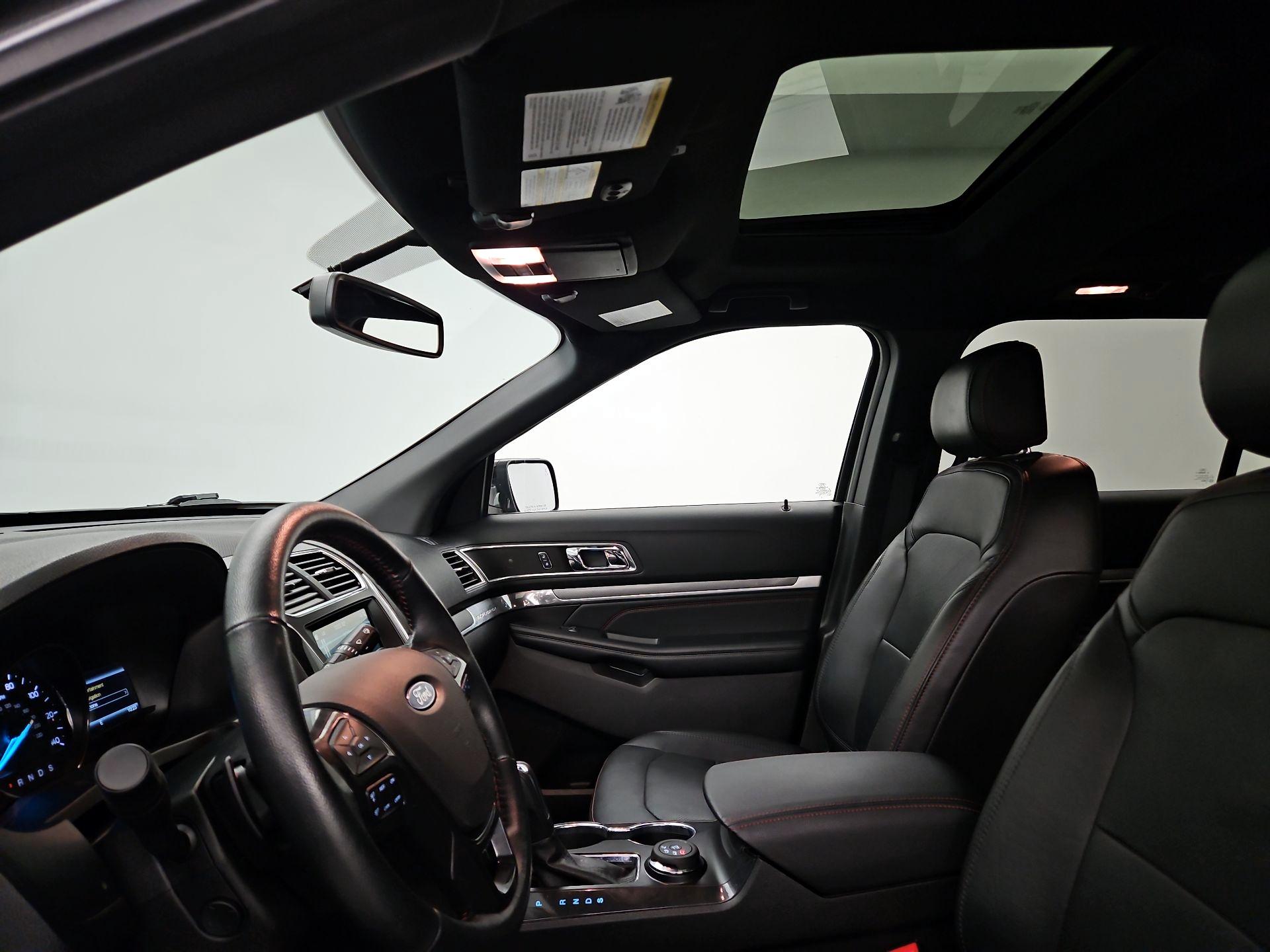 Thumbnail: 2017 Ford Explorer - 20
