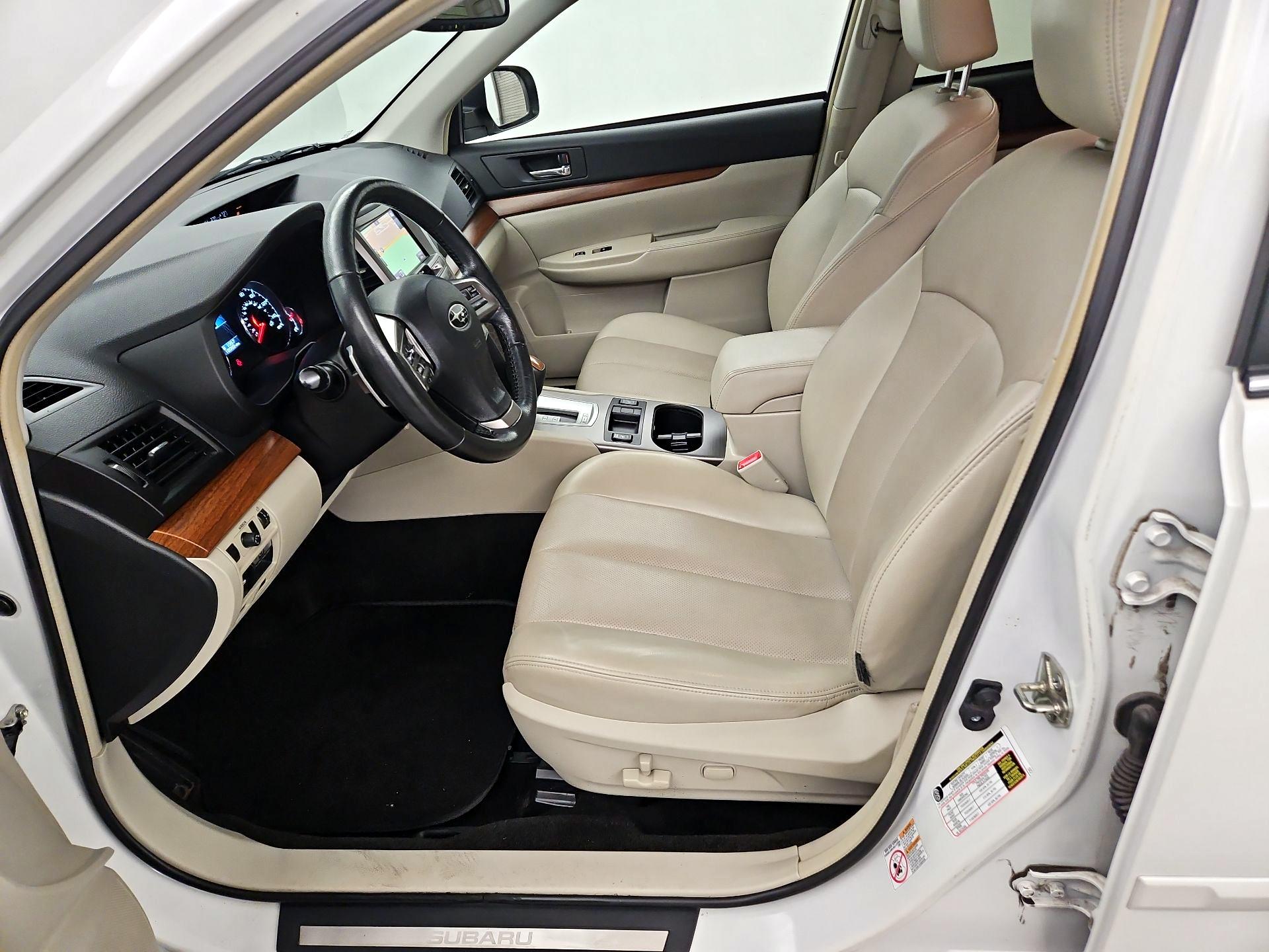 Thumbnail: 2014 Subaru Outback - 11