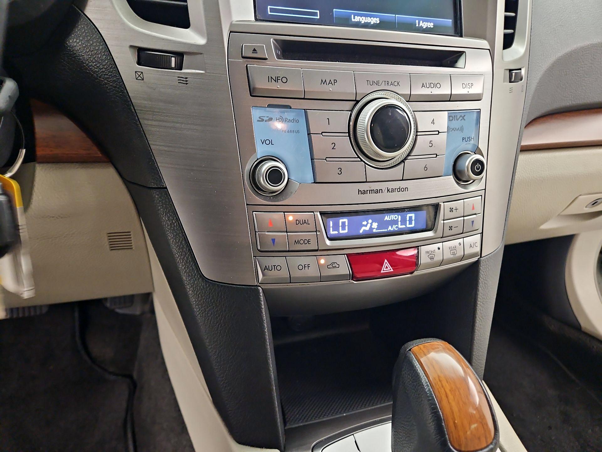 Thumbnail: 2014 Subaru Outback - 17