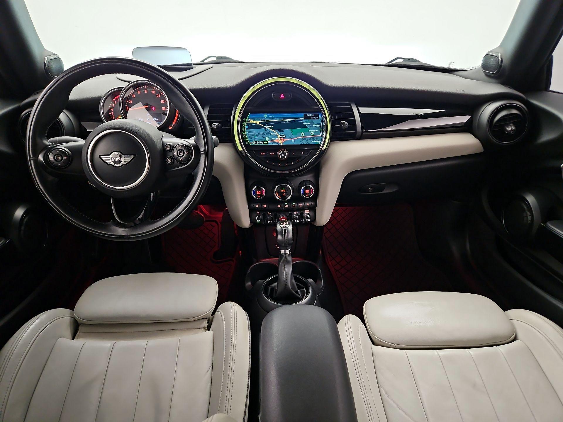 Thumbnail: 2018 MINI Cooper - 9