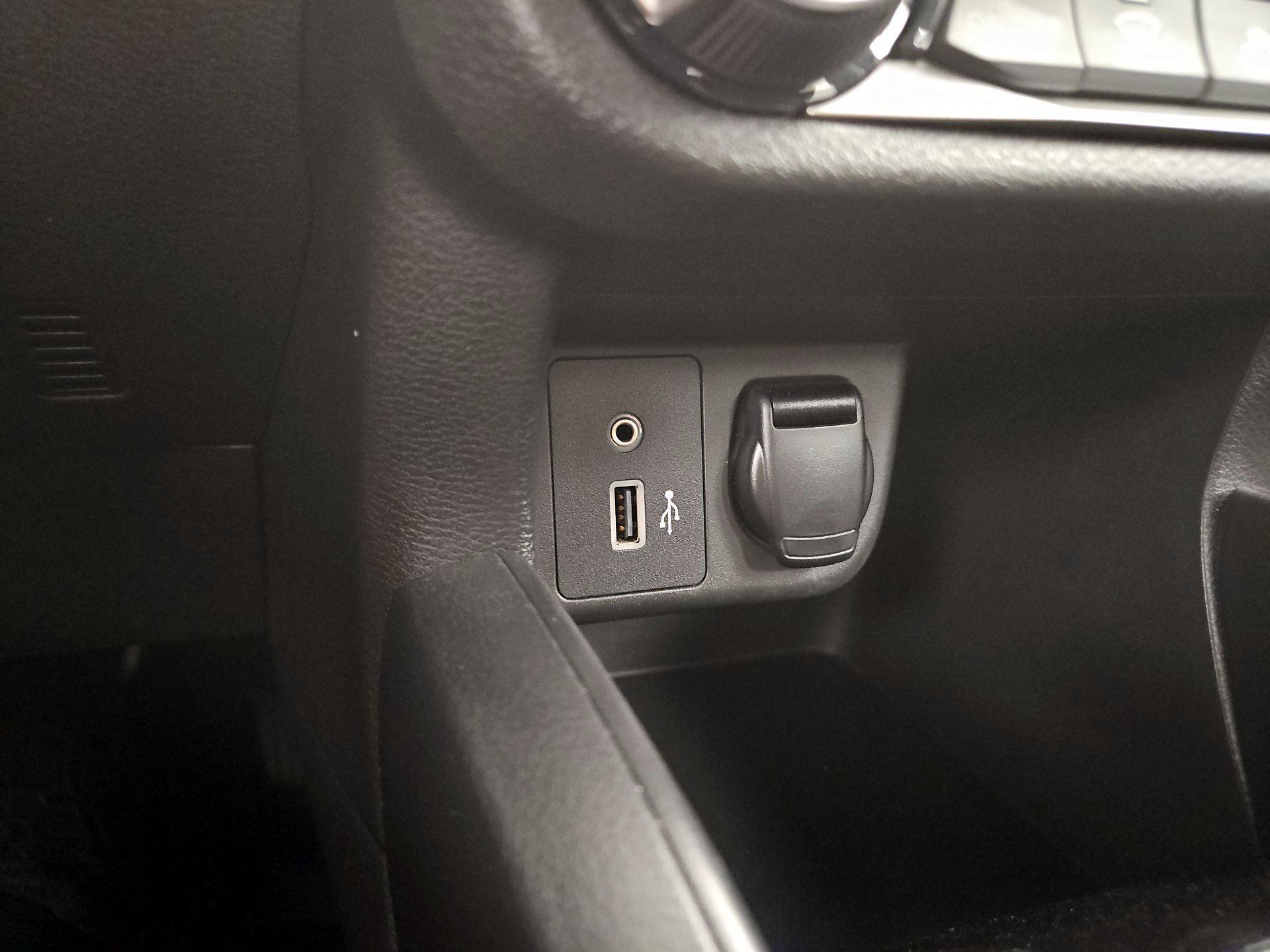 Thumbnail: 2020 Nissan Versa - 17