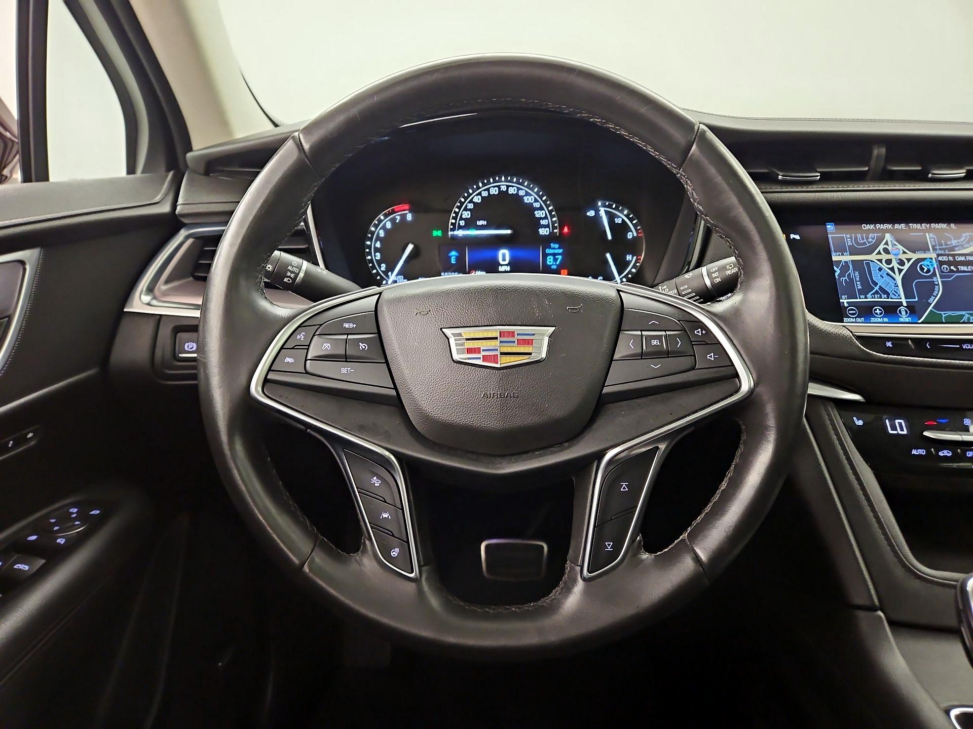 Thumbnail: 2018 Cadillac XT5 - 10