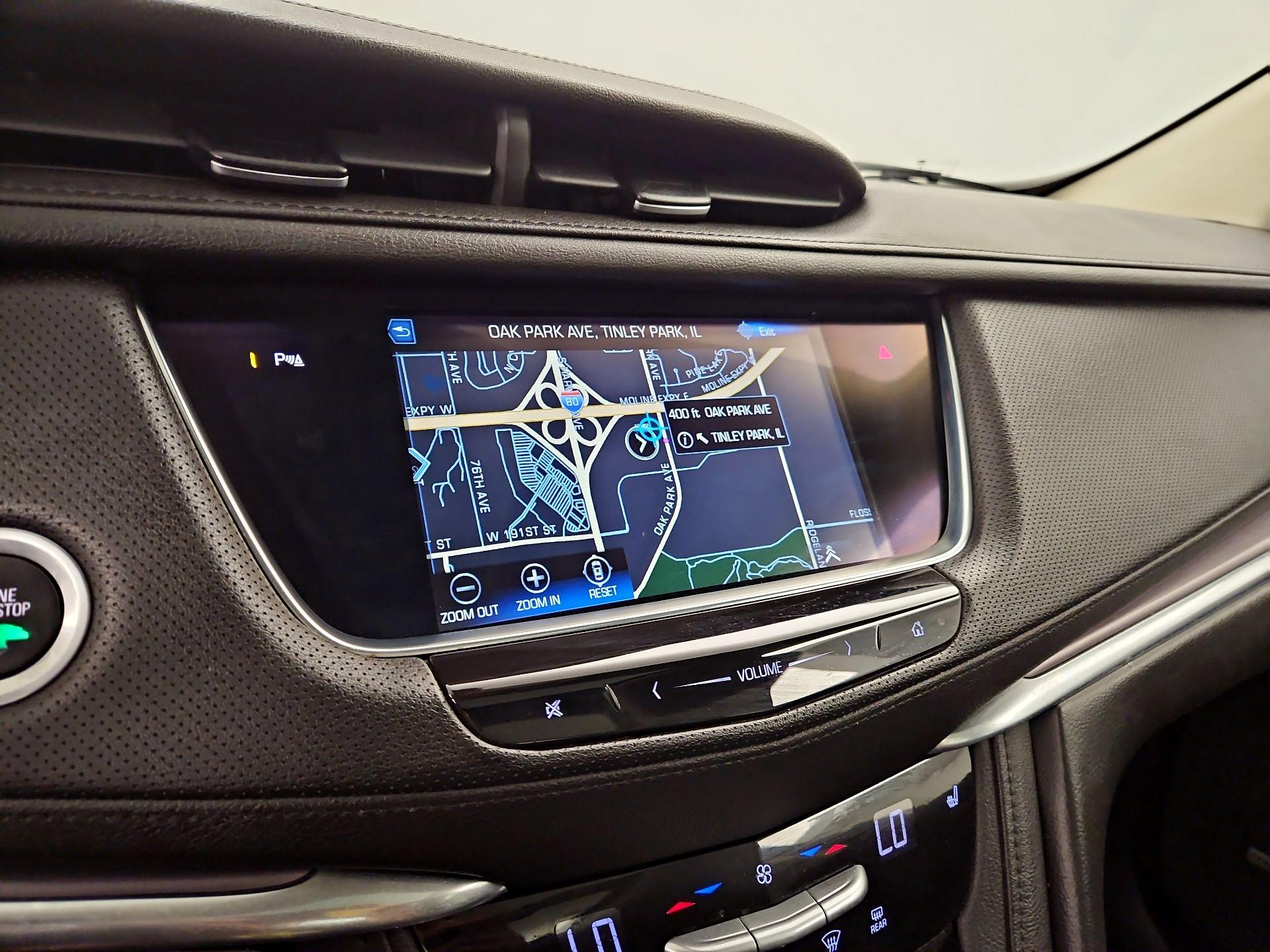 Thumbnail: 2018 Cadillac XT5 - 14