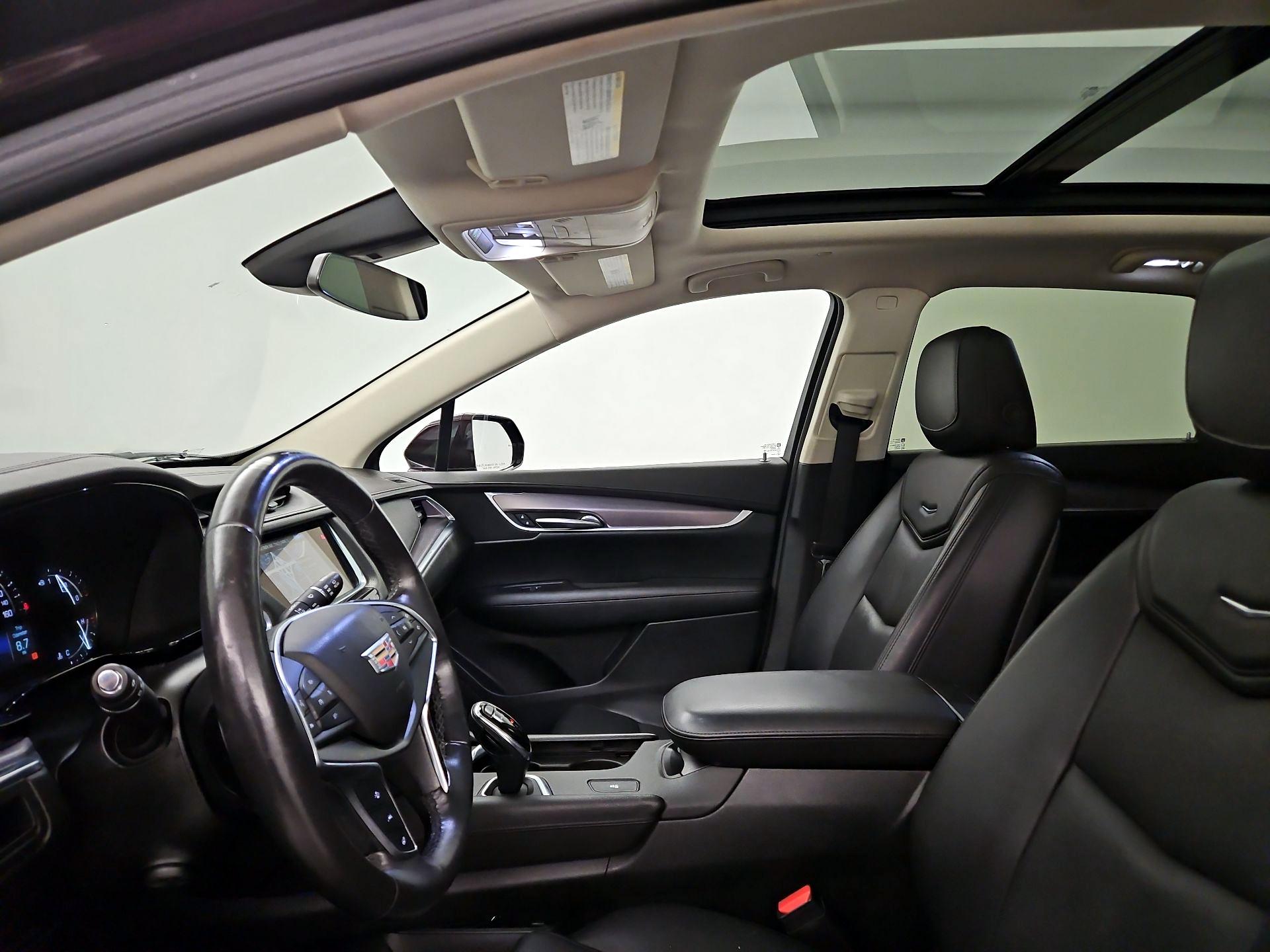 Thumbnail: 2018 Cadillac XT5 - 20