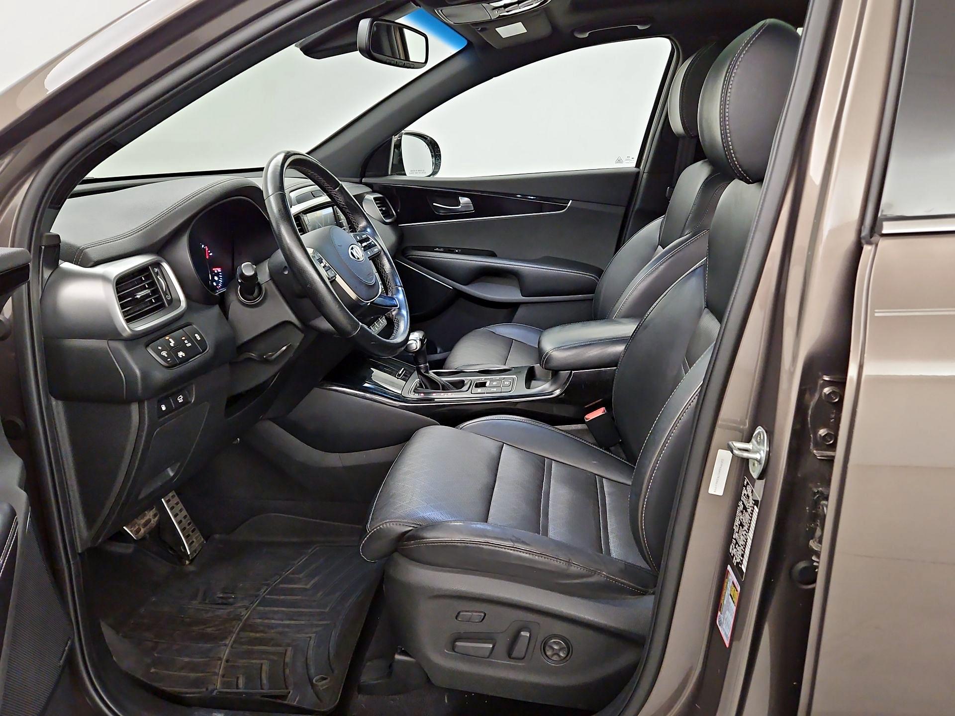 Thumbnail: 2019 Kia Sorento - 11