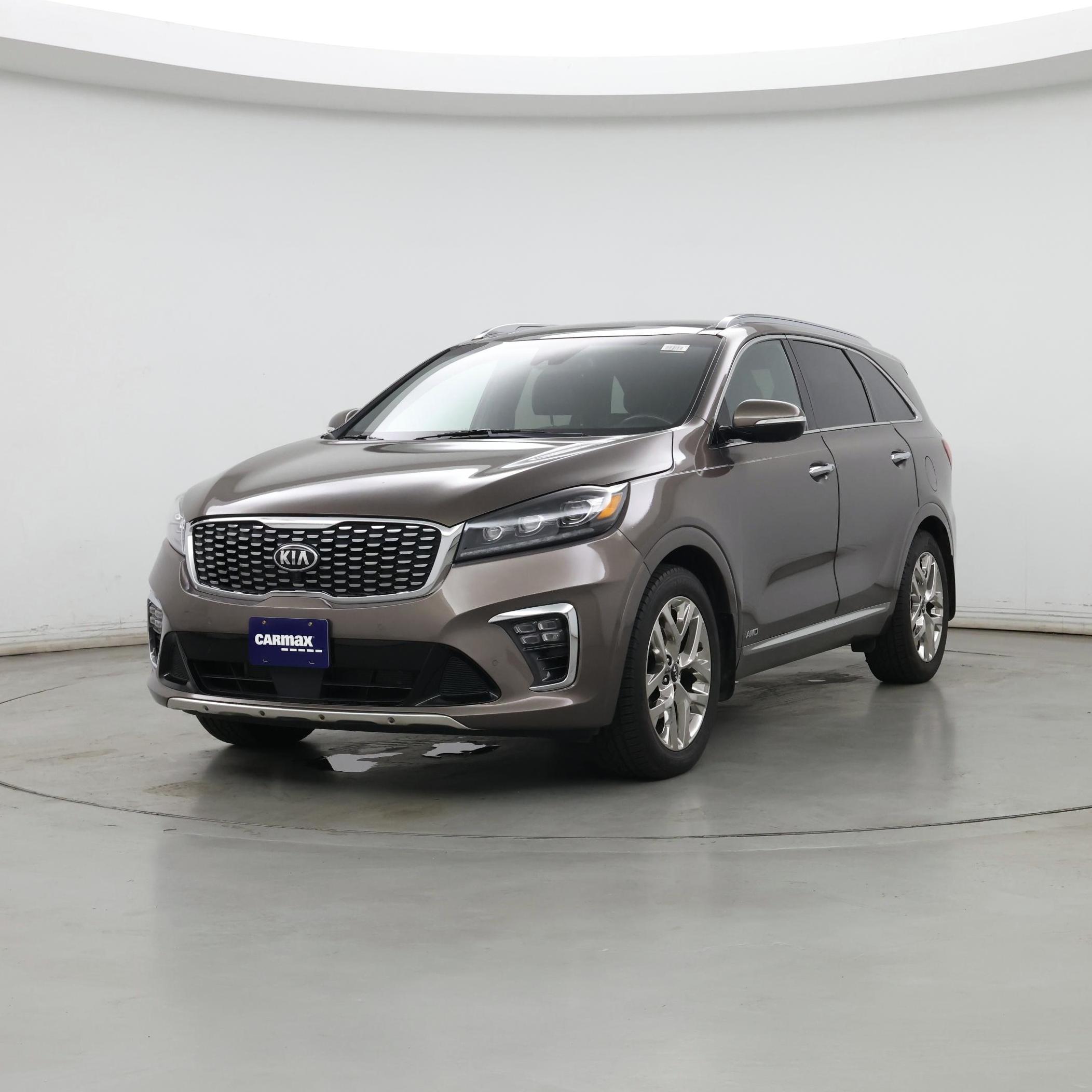 Thumbnail: 2019 Kia Sorento - 4