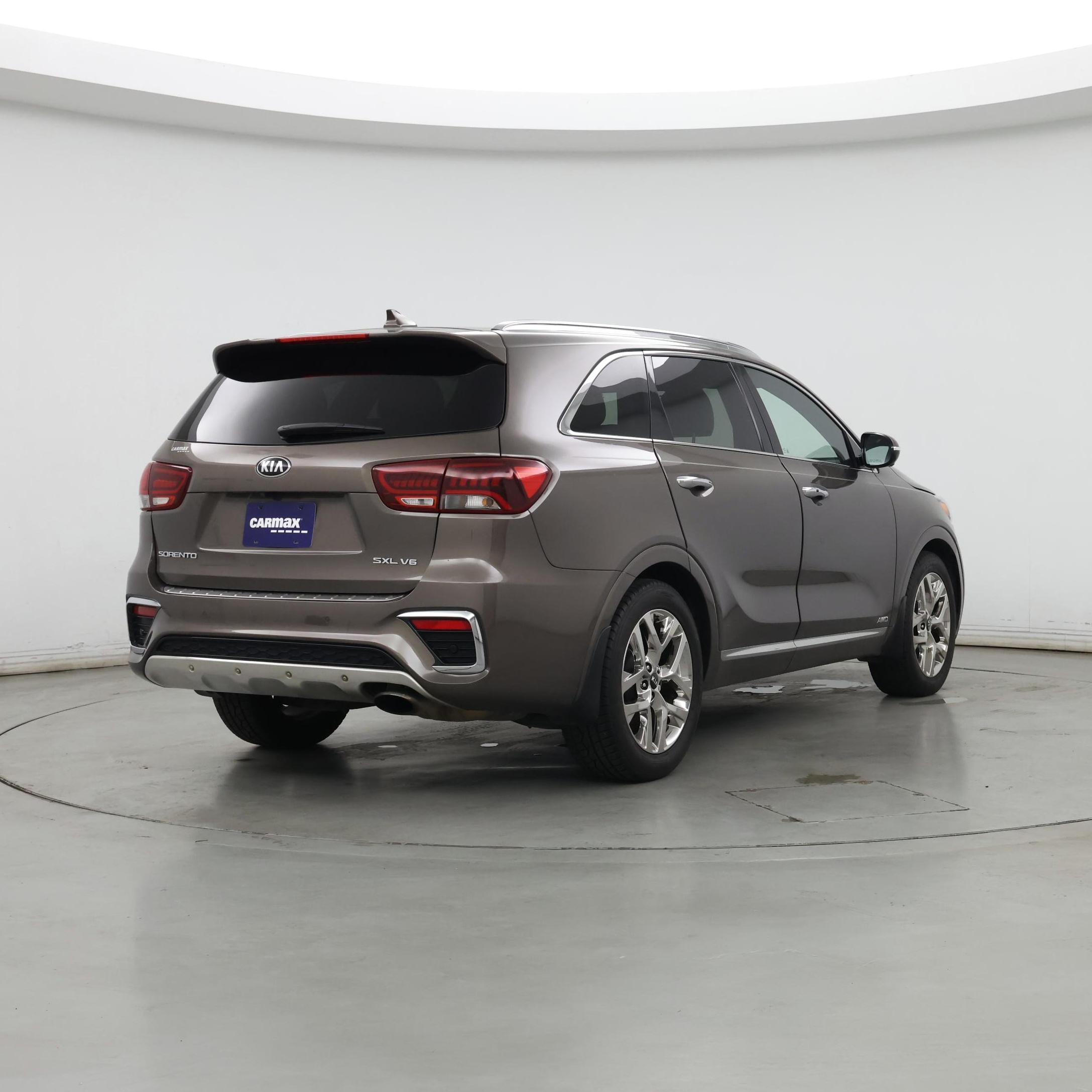 Thumbnail: 2019 Kia Sorento - 8
