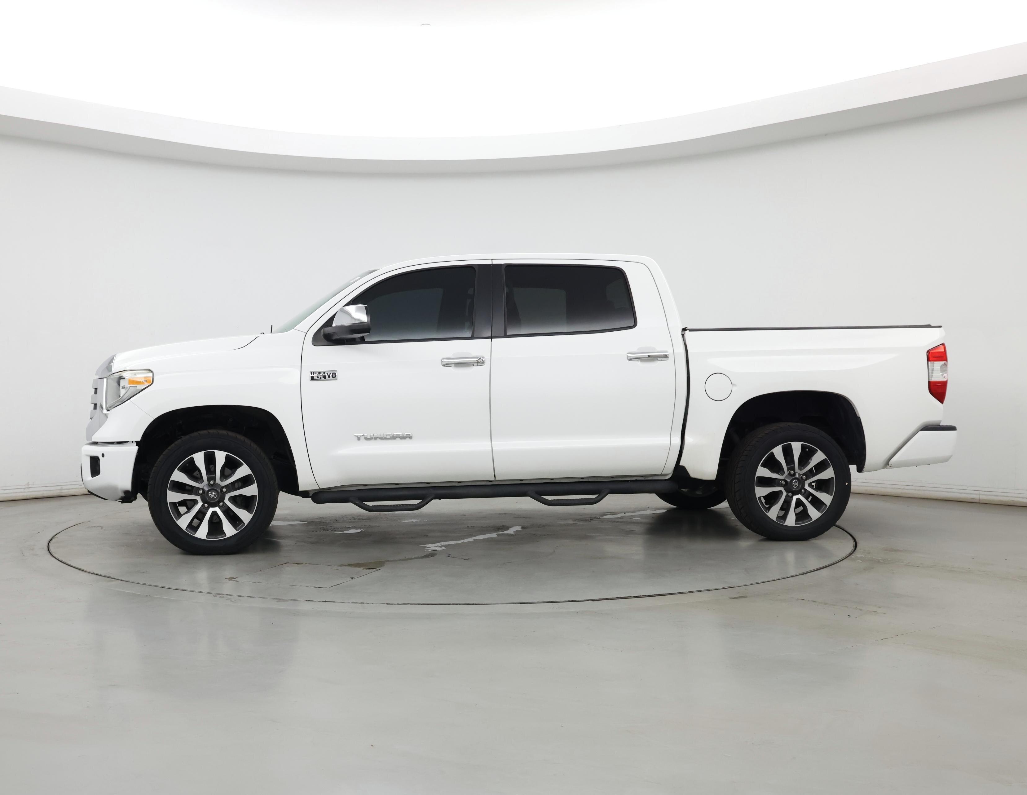 Thumbnail: 2018 Toyota Tundra - 3