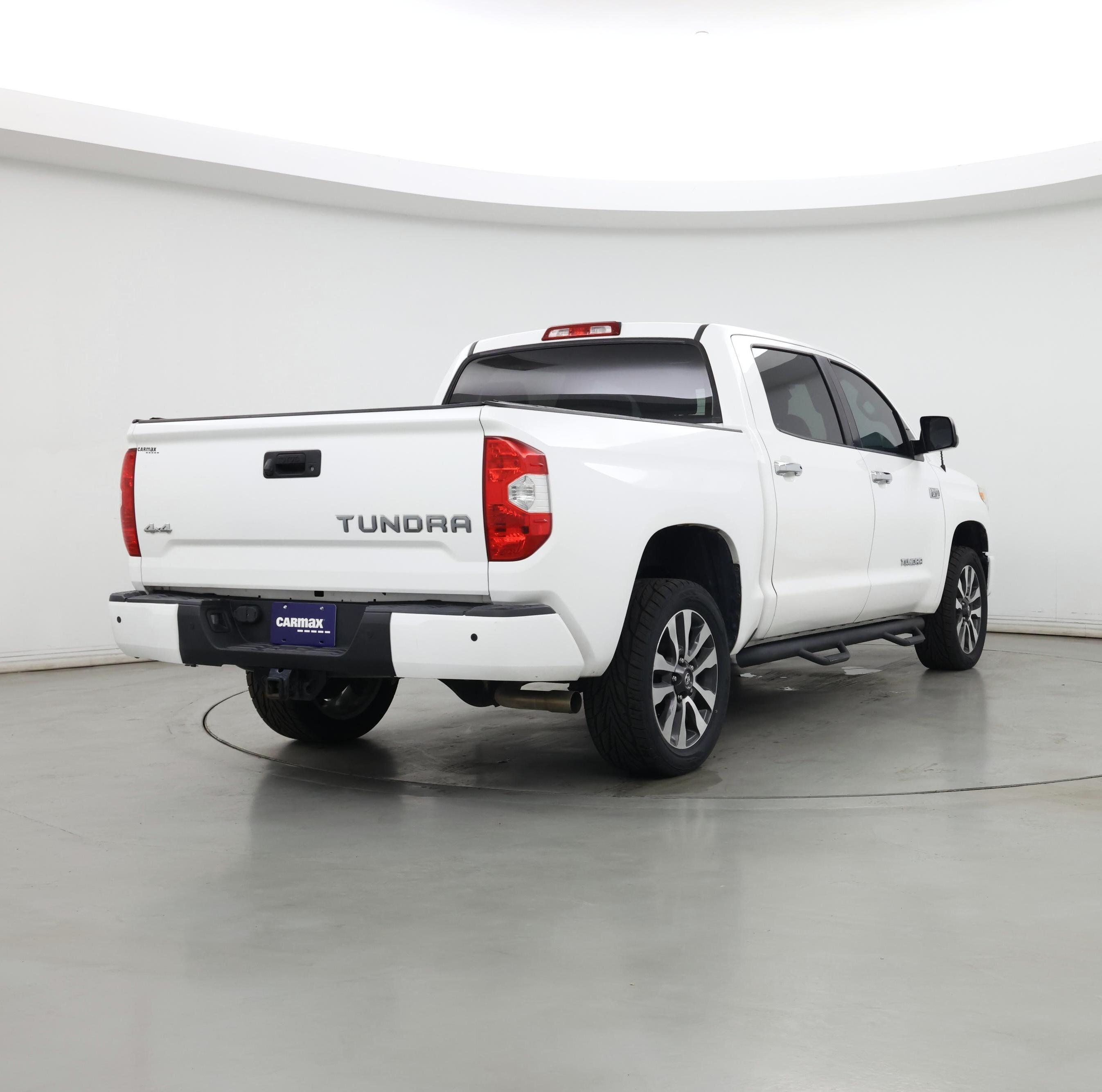 Thumbnail: 2018 Toyota Tundra - 8