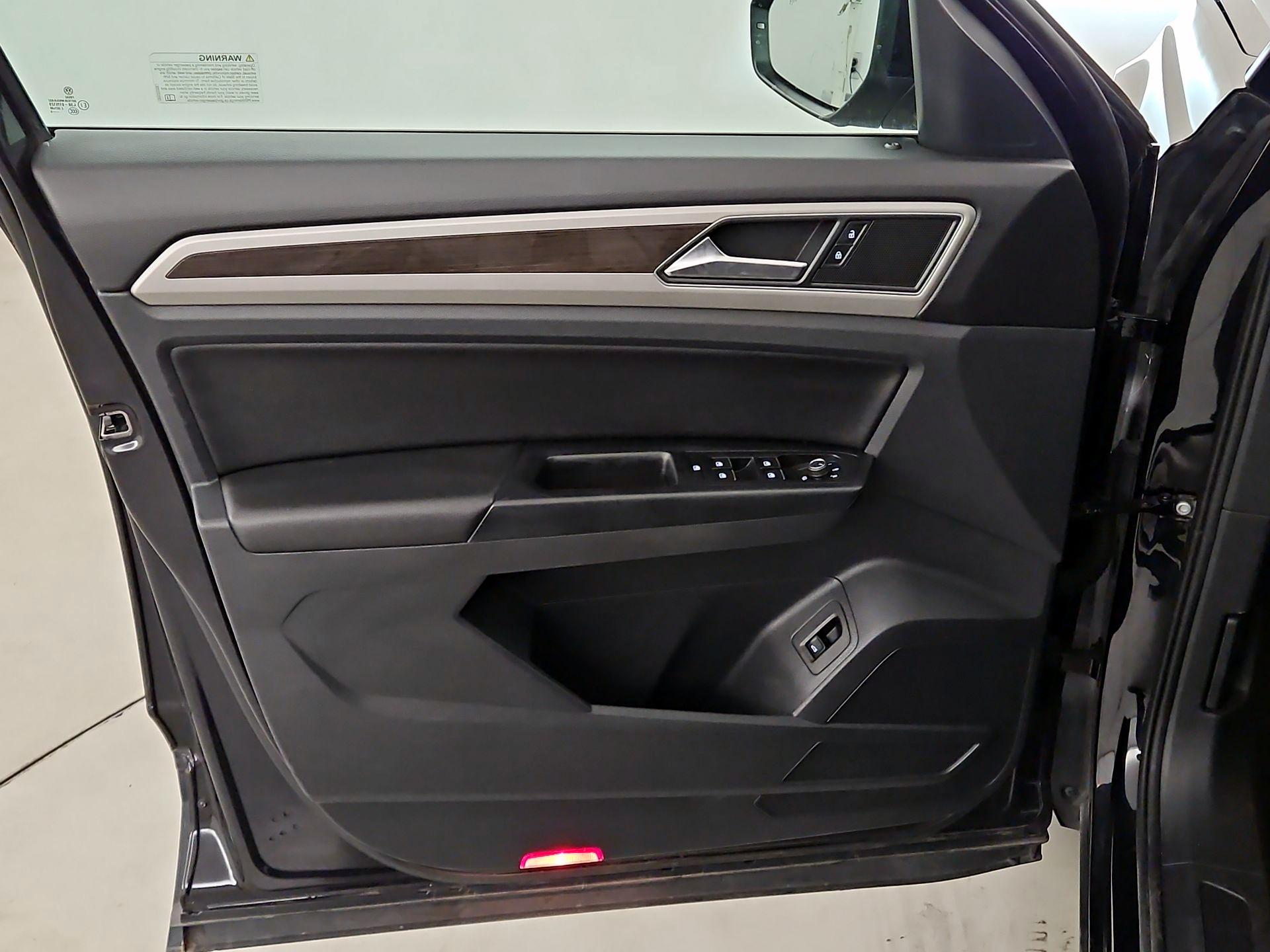 Thumbnail: 2019 Volkswagen Atlas - 12