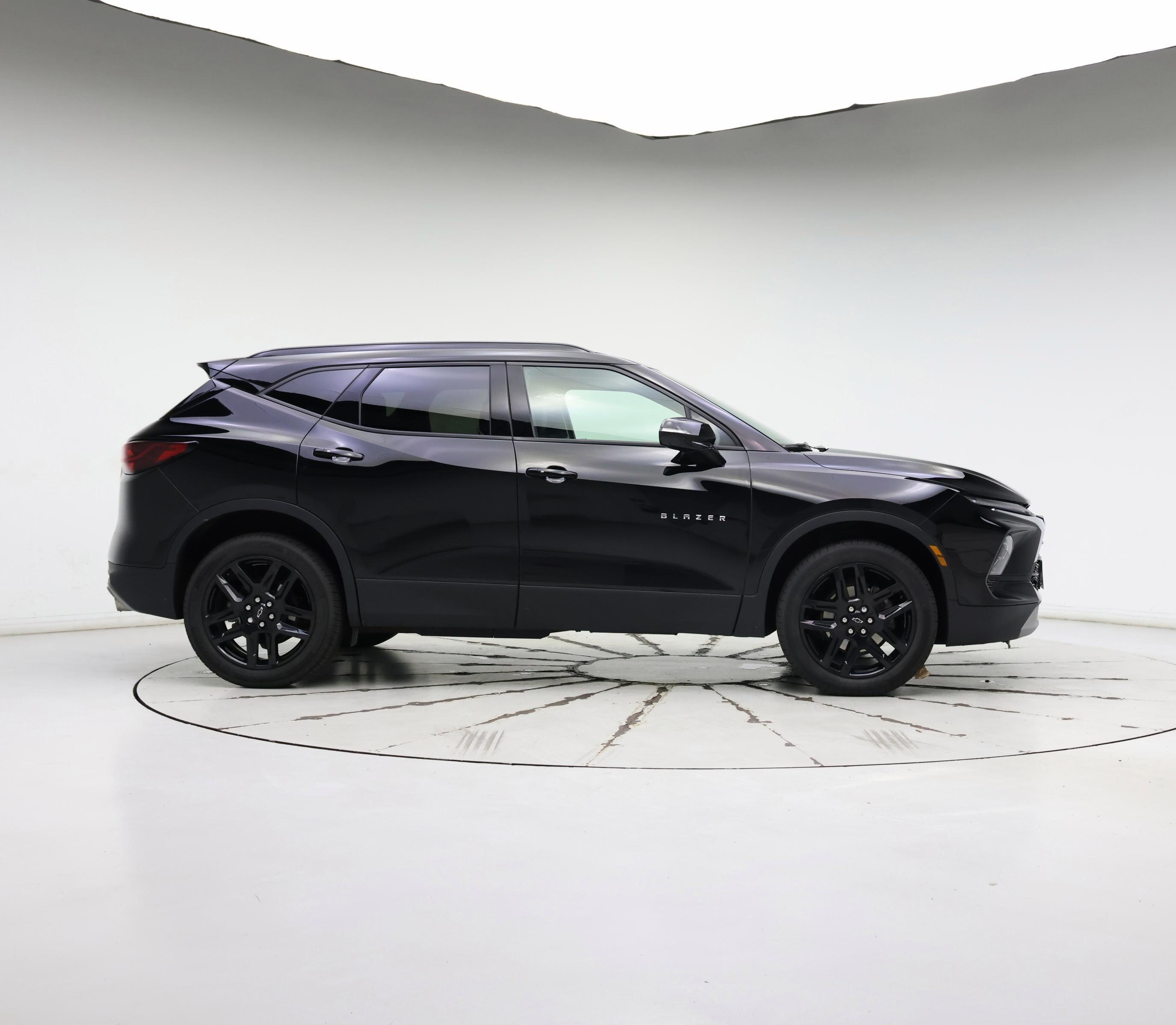 Thumbnail: 2023 Chevrolet Blazer - 7