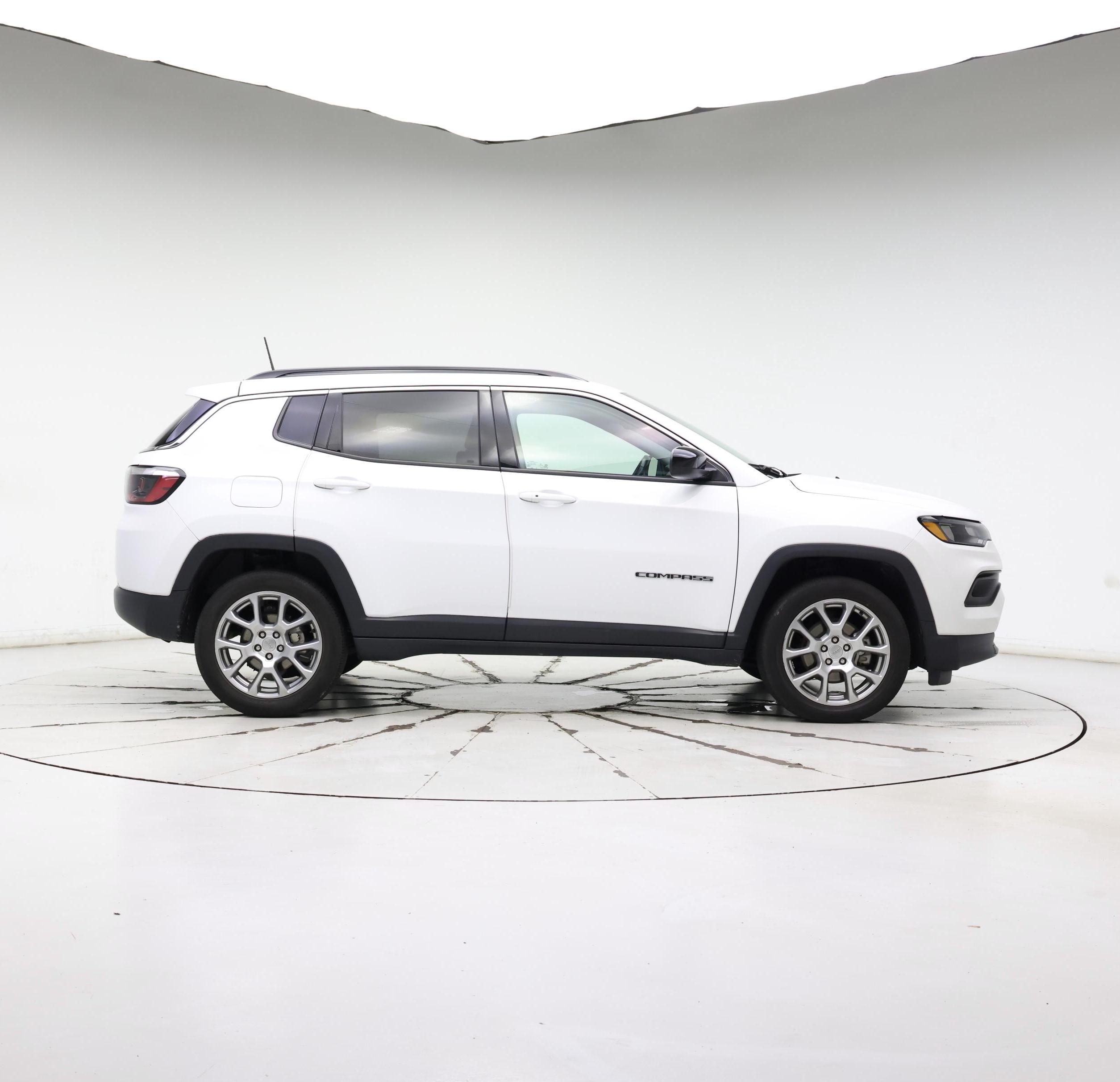 Thumbnail: 2022 Jeep Compass - 7