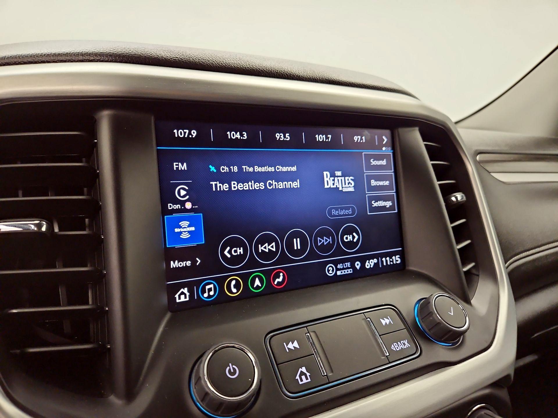 Thumbnail: 2023 GMC Acadia - 16