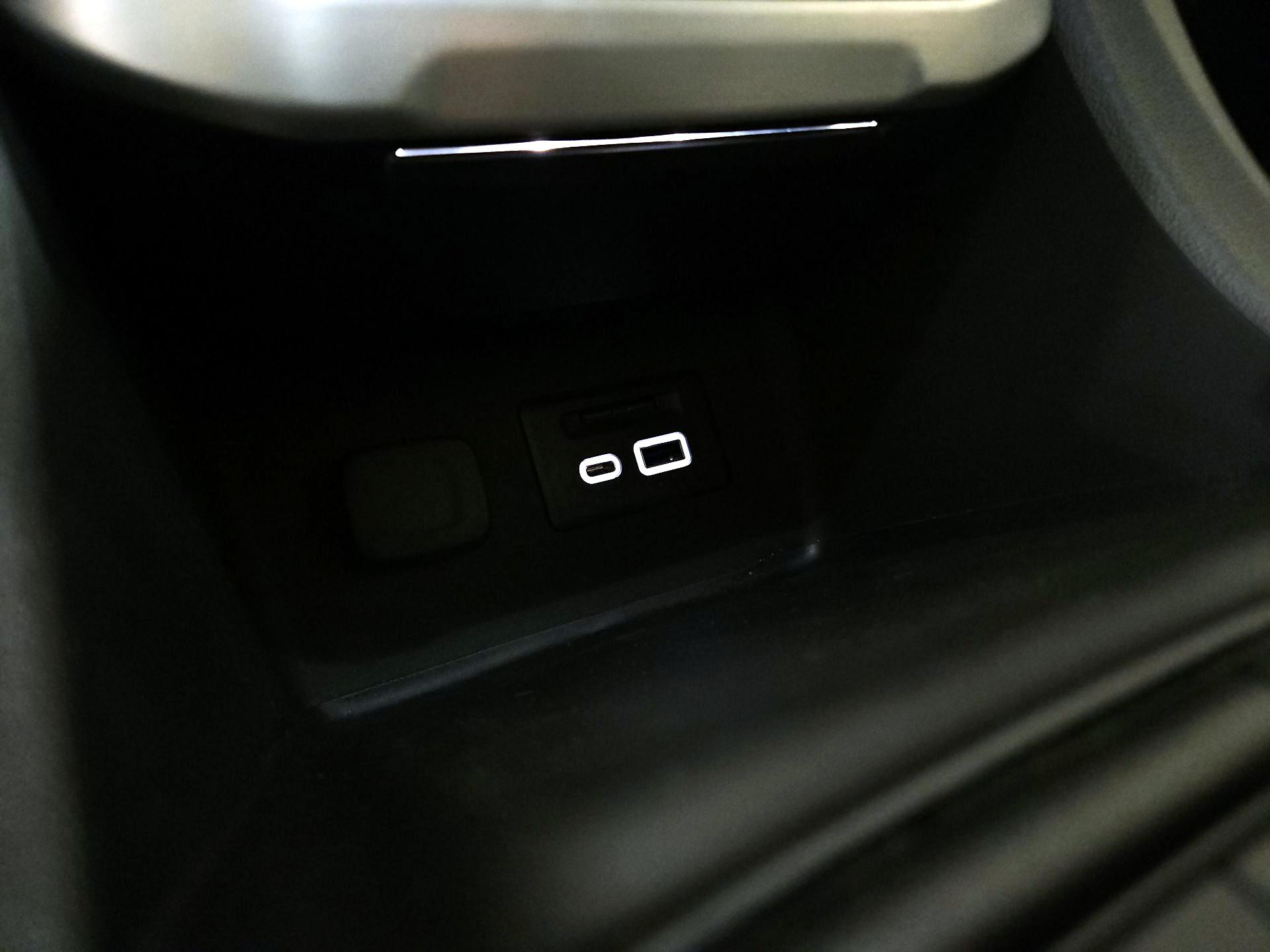 Thumbnail: 2023 GMC Acadia - 19