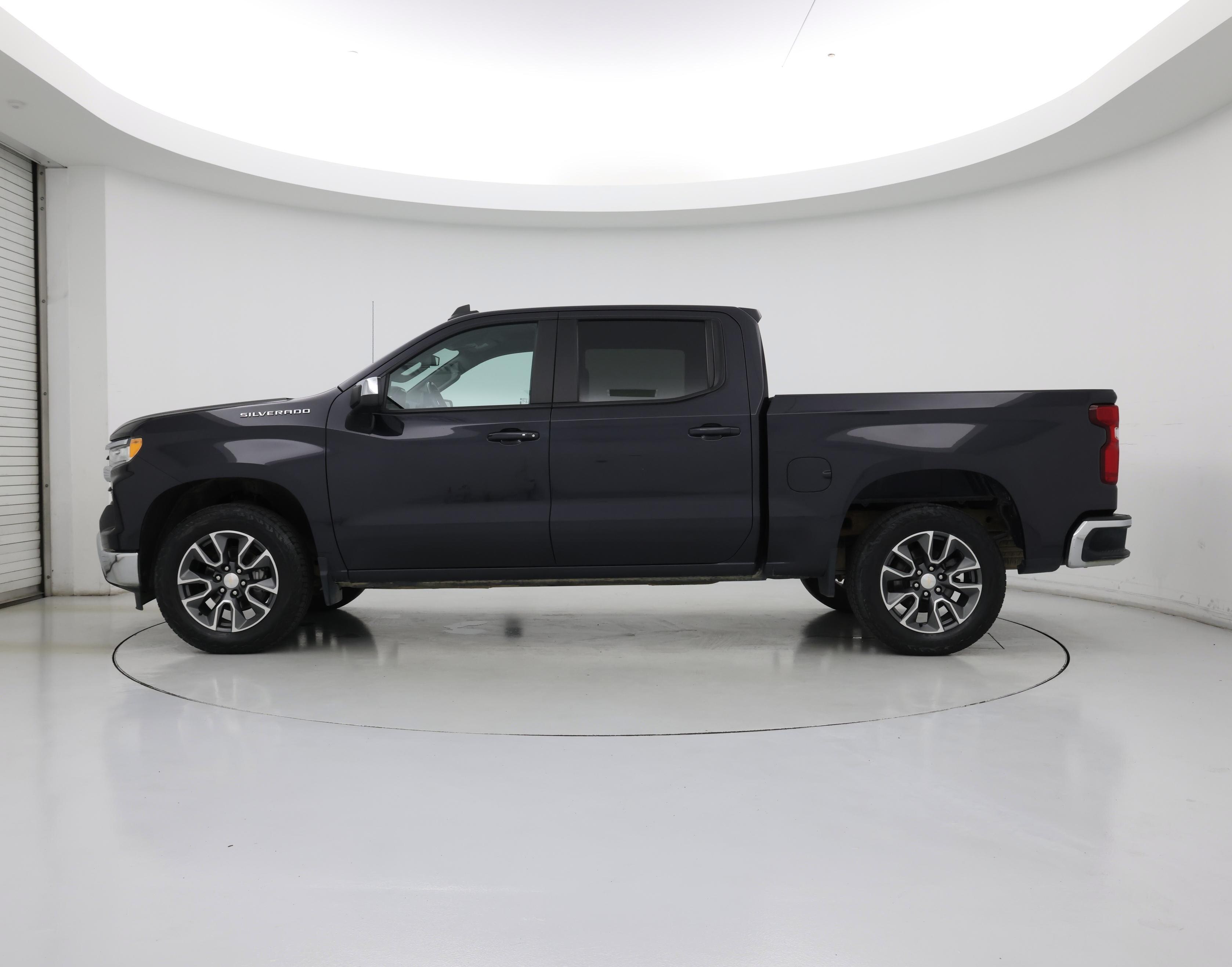 Thumbnail: 2022 Chevrolet Silverado 1500 - 3