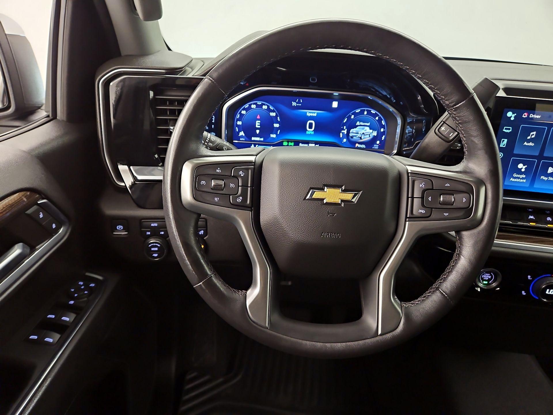 Thumbnail: 2022 Chevrolet Silverado 1500 - 10