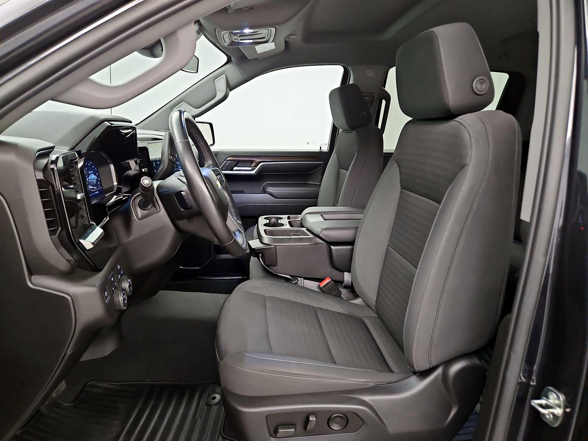Thumbnail: 2022 Chevrolet Silverado 1500 - 11