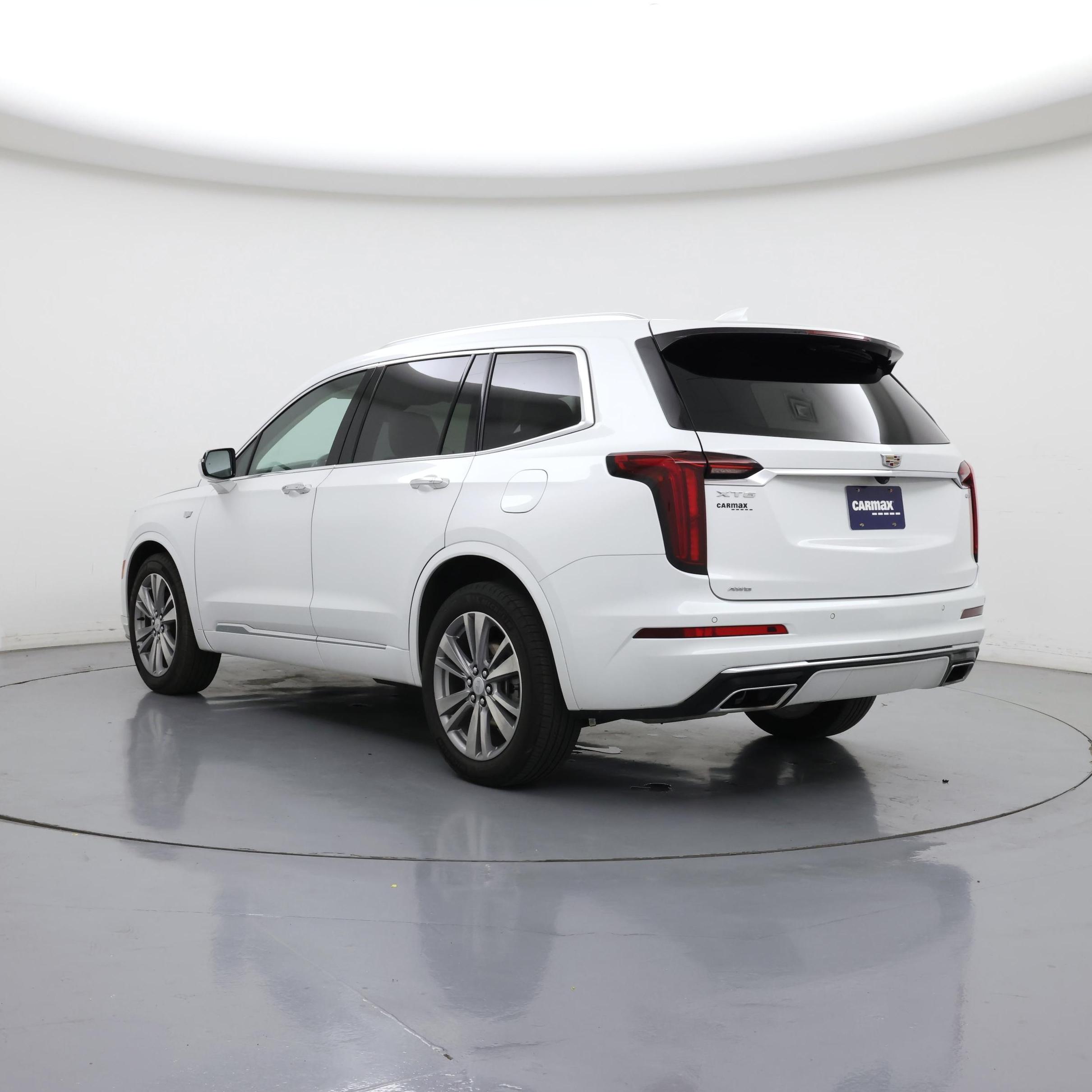 Thumbnail: 2023 Cadillac XT6 - 2