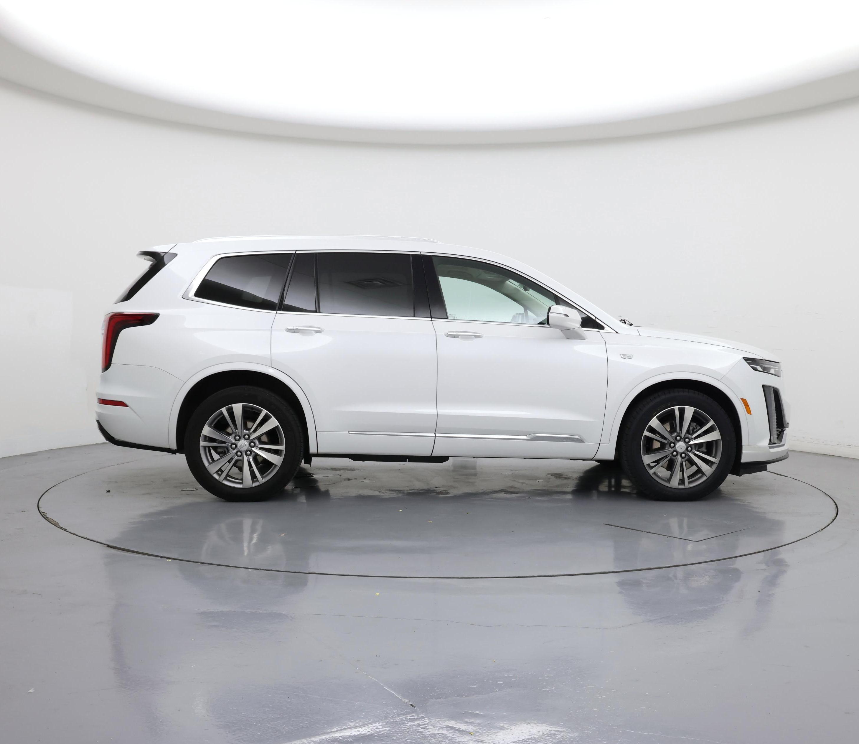 Thumbnail: 2023 Cadillac XT6 - 7