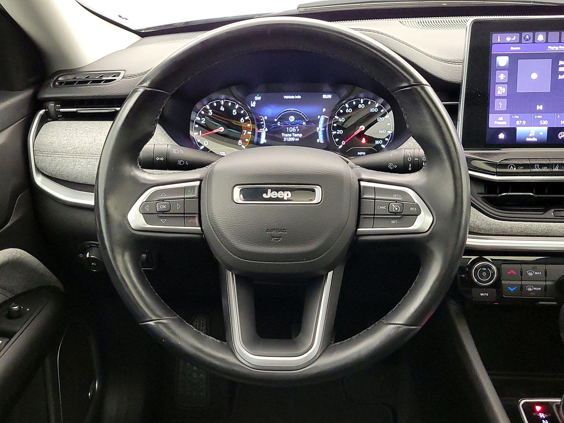Thumbnail: 2022 Jeep Compass - 10