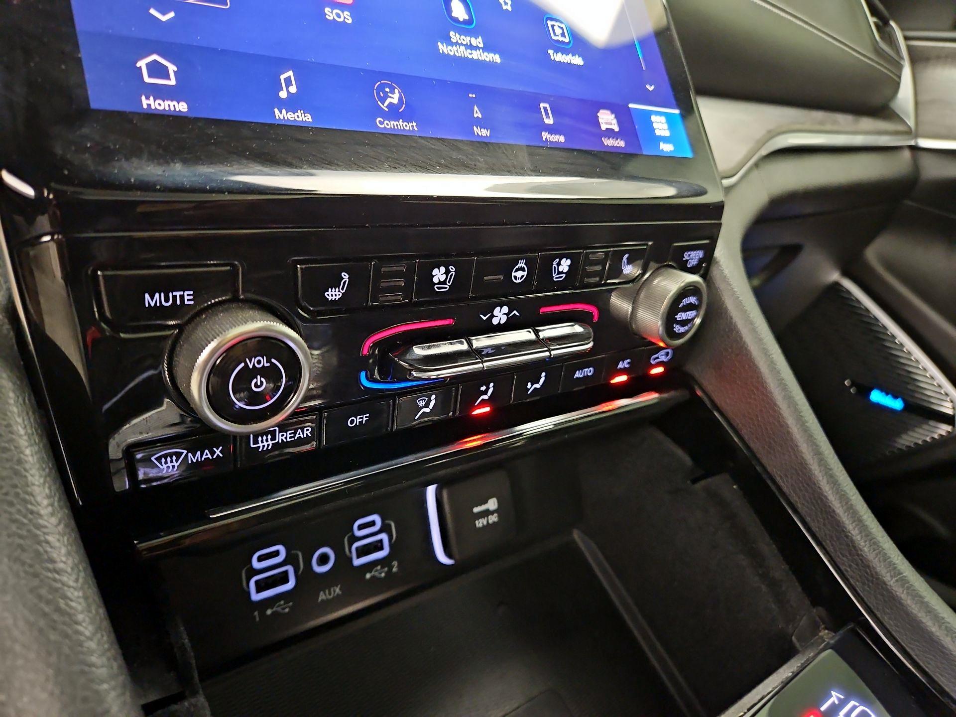 Thumbnail: 2022 Jeep Grand Cherokee L - 17