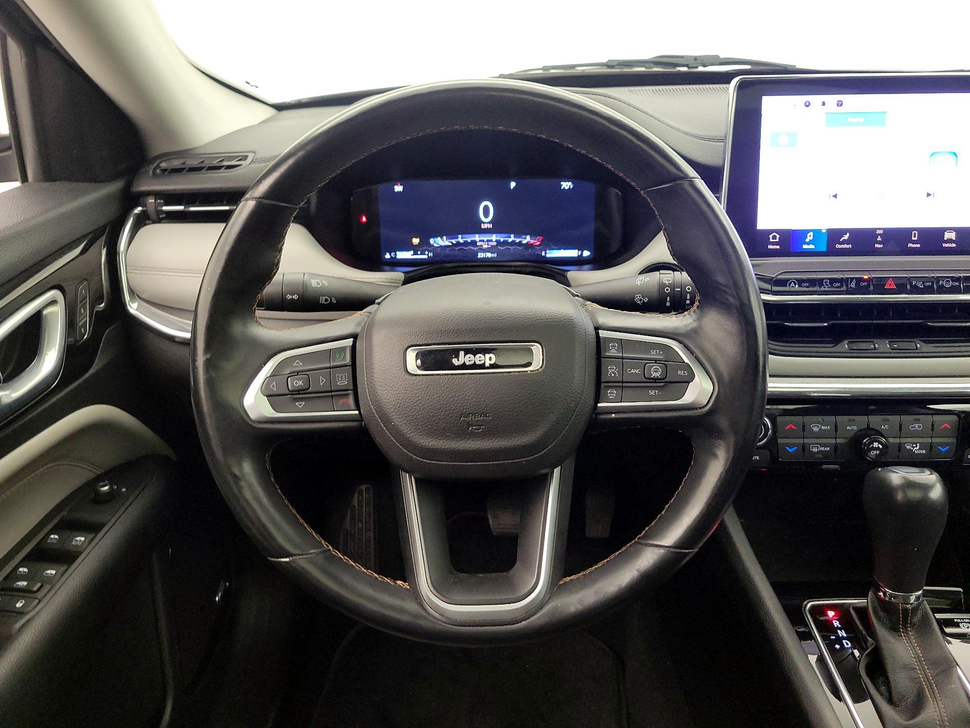 Thumbnail: 2022 Jeep Compass - 10