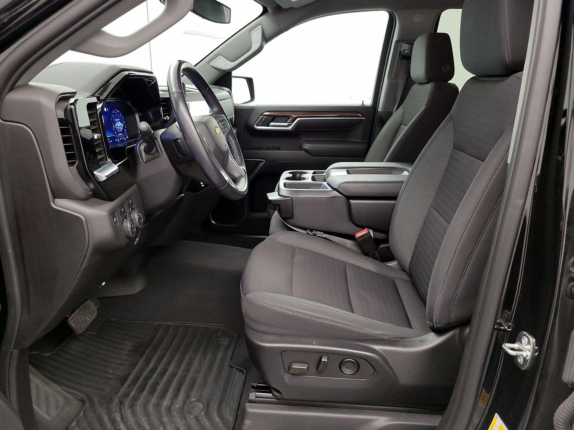 Thumbnail: 2022 Chevrolet Silverado 1500 - 11