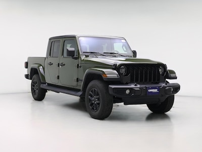 Green 2022 Jeep Gladiator Altitude