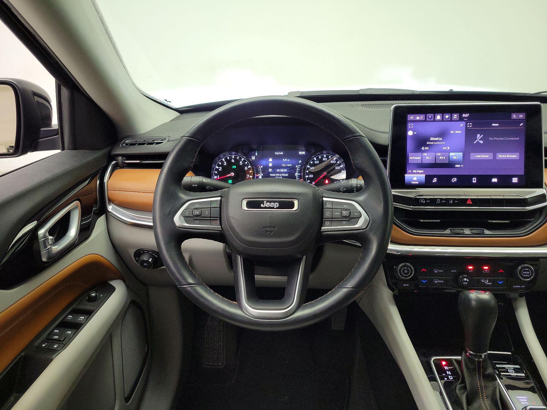 Thumbnail: 2022 Jeep Compass - 10