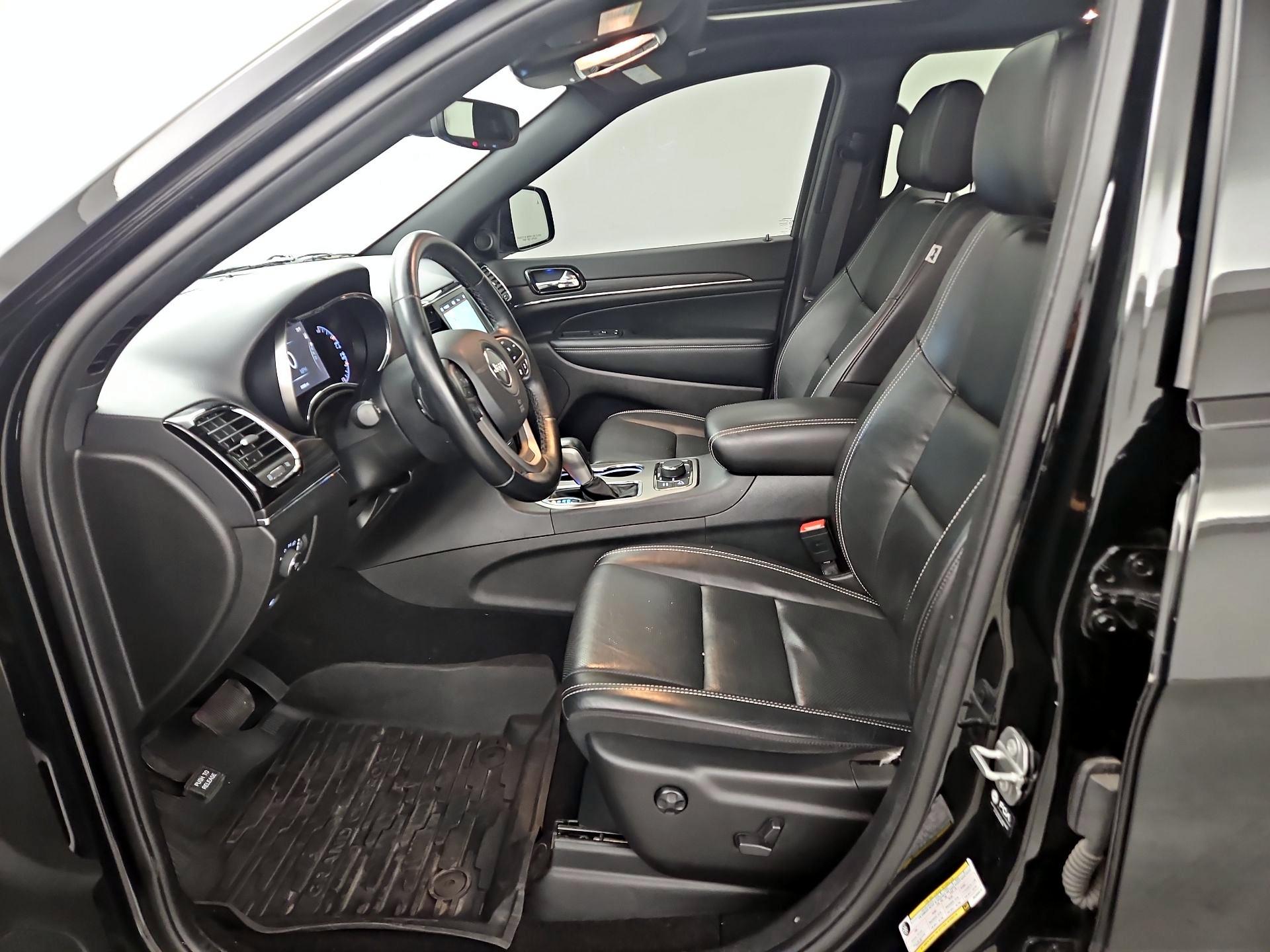 Thumbnail: 2021 Jeep Grand Cherokee - 11