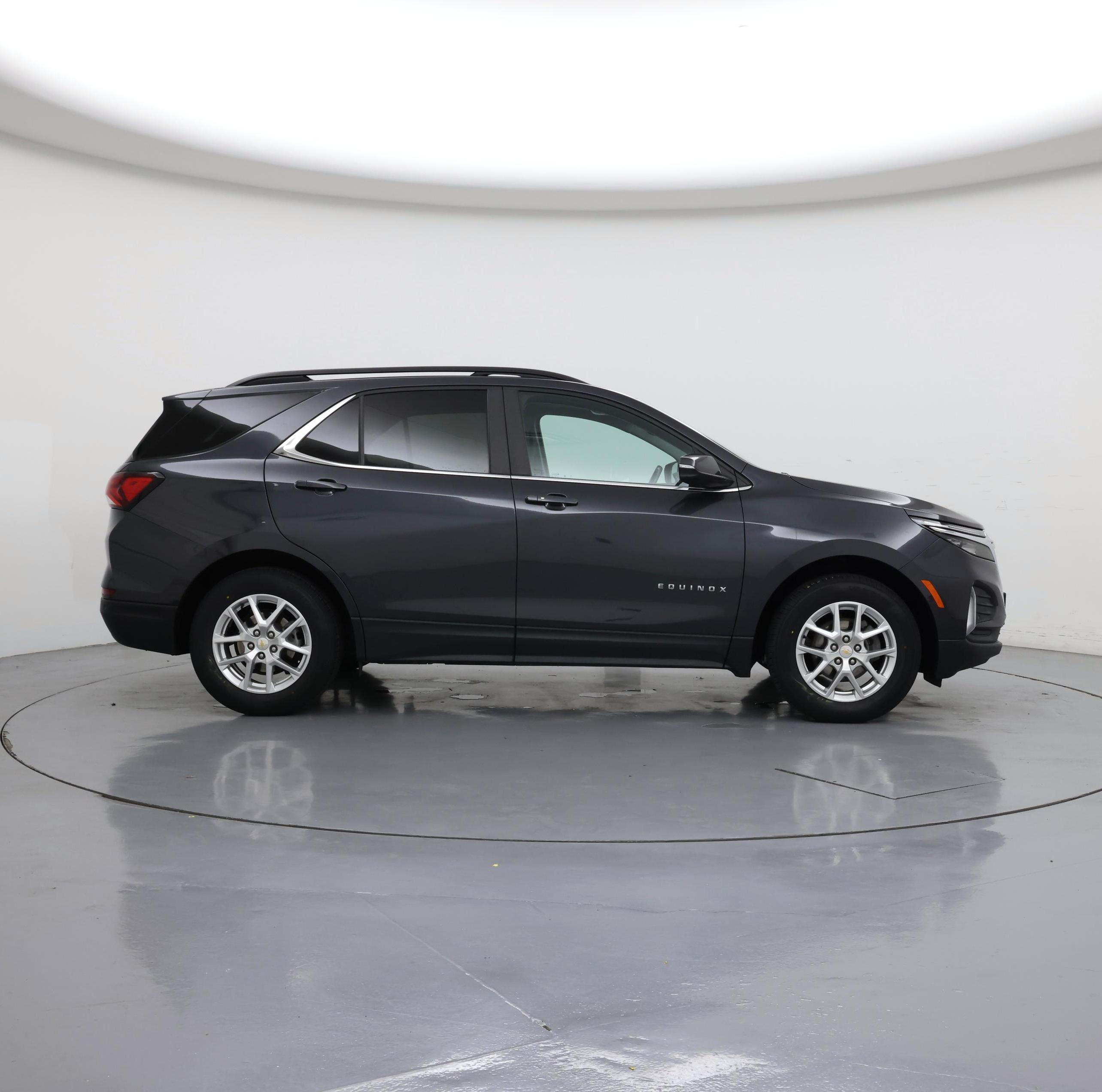 Thumbnail: 2022 Chevrolet Equinox - 7