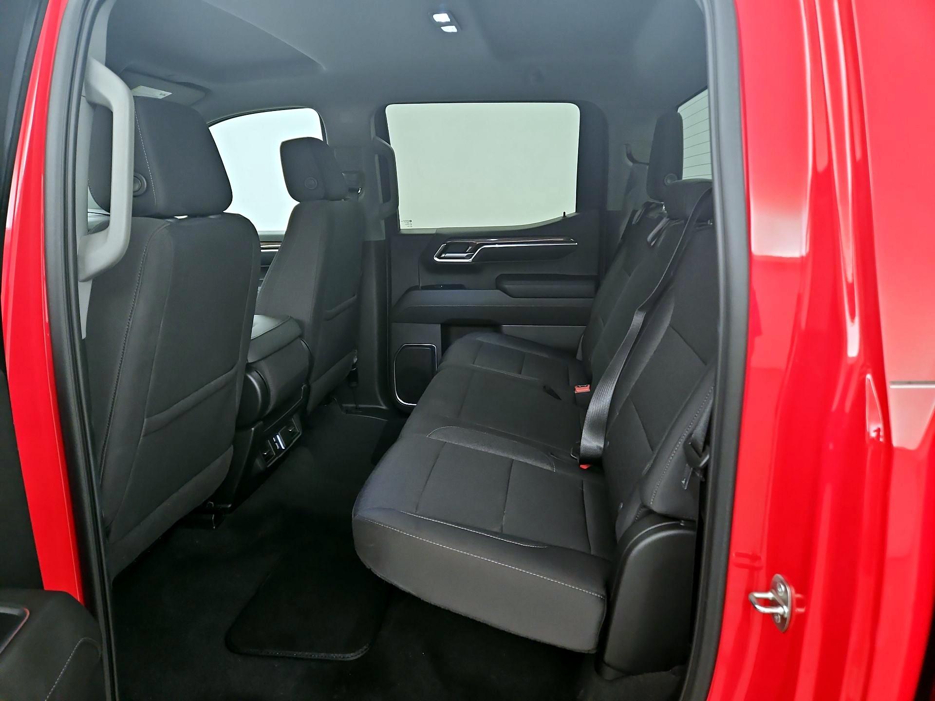 Thumbnail: 2022 Chevrolet Silverado 1500 - 19