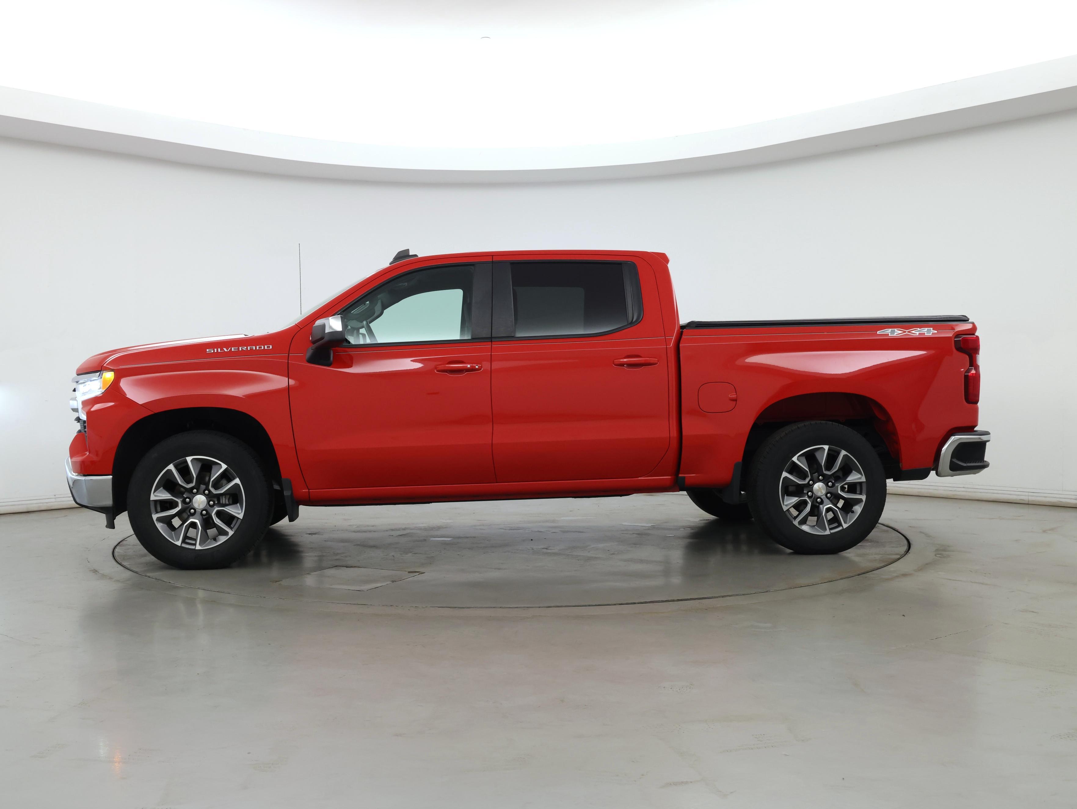 Thumbnail: 2022 Chevrolet Silverado 1500 - 3