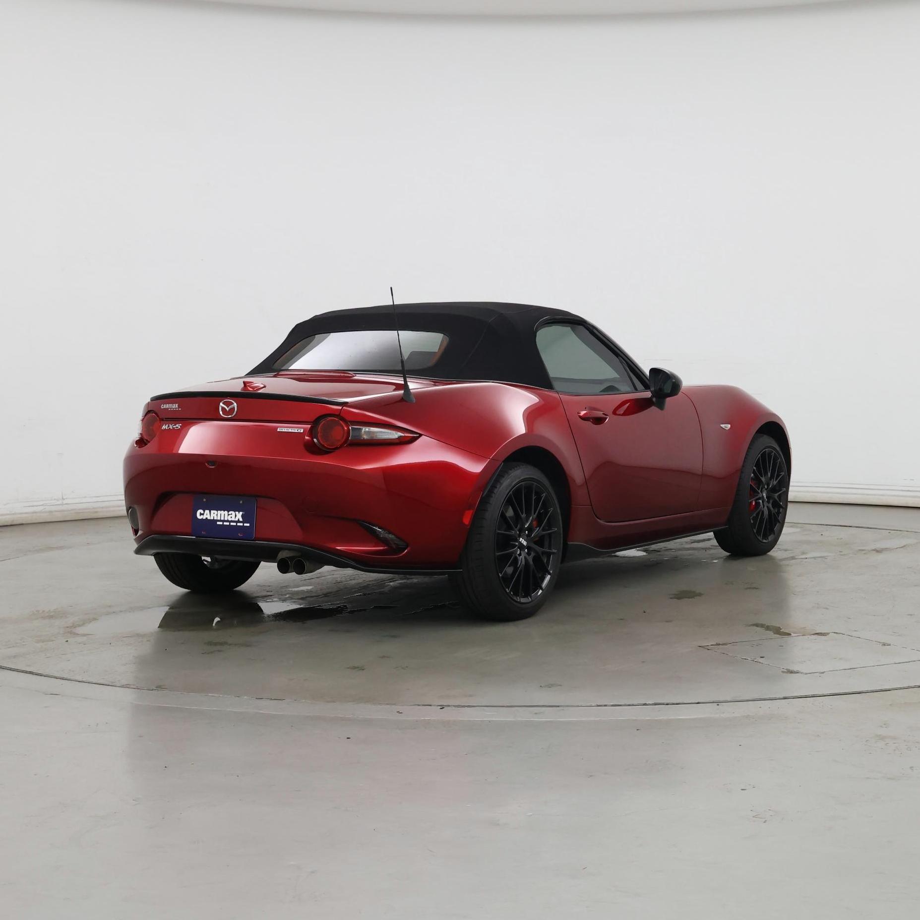 Thumbnail: 2023 Mazda MX-5 Miata - 8