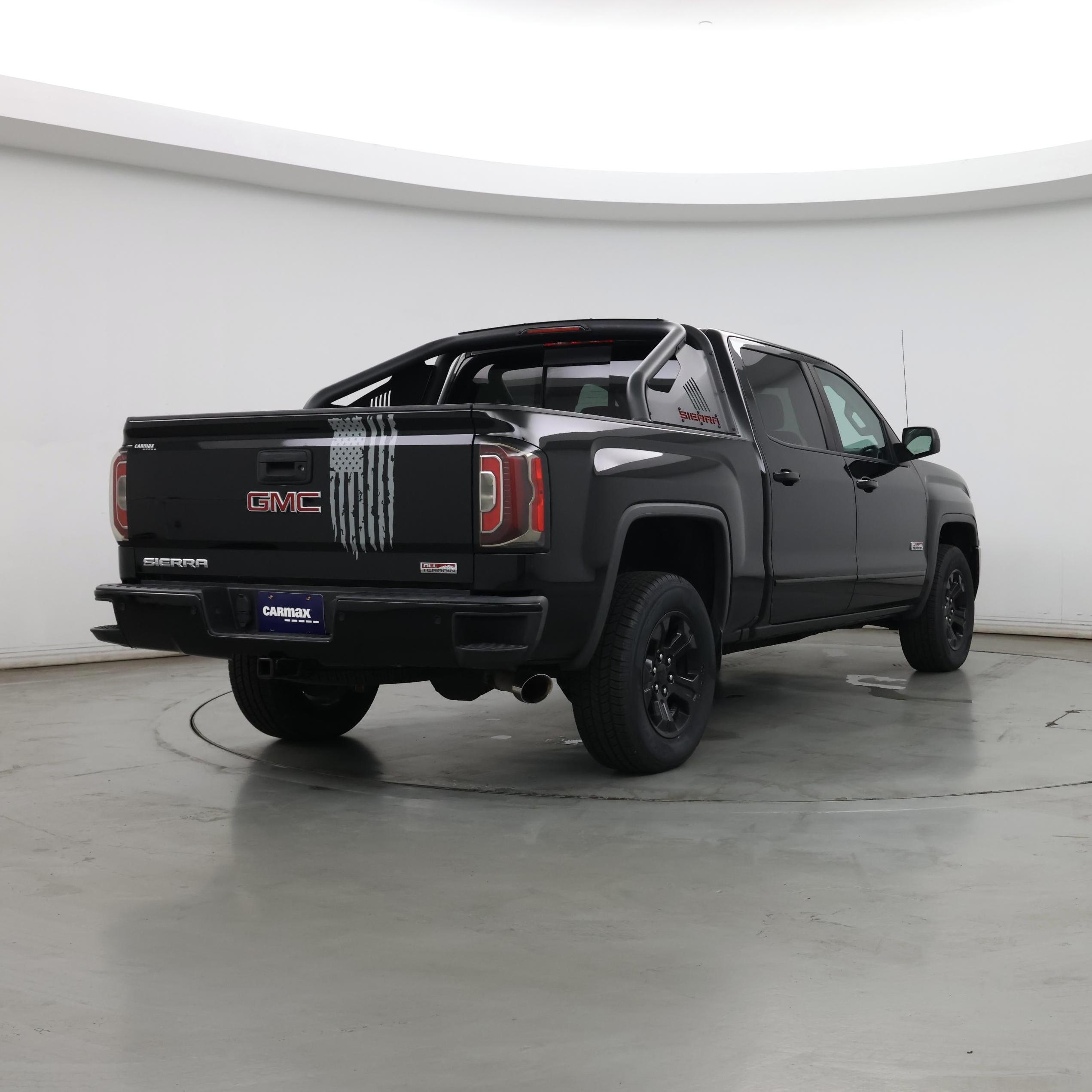 Thumbnail: 2017 GMC Sierra 1500 - 8