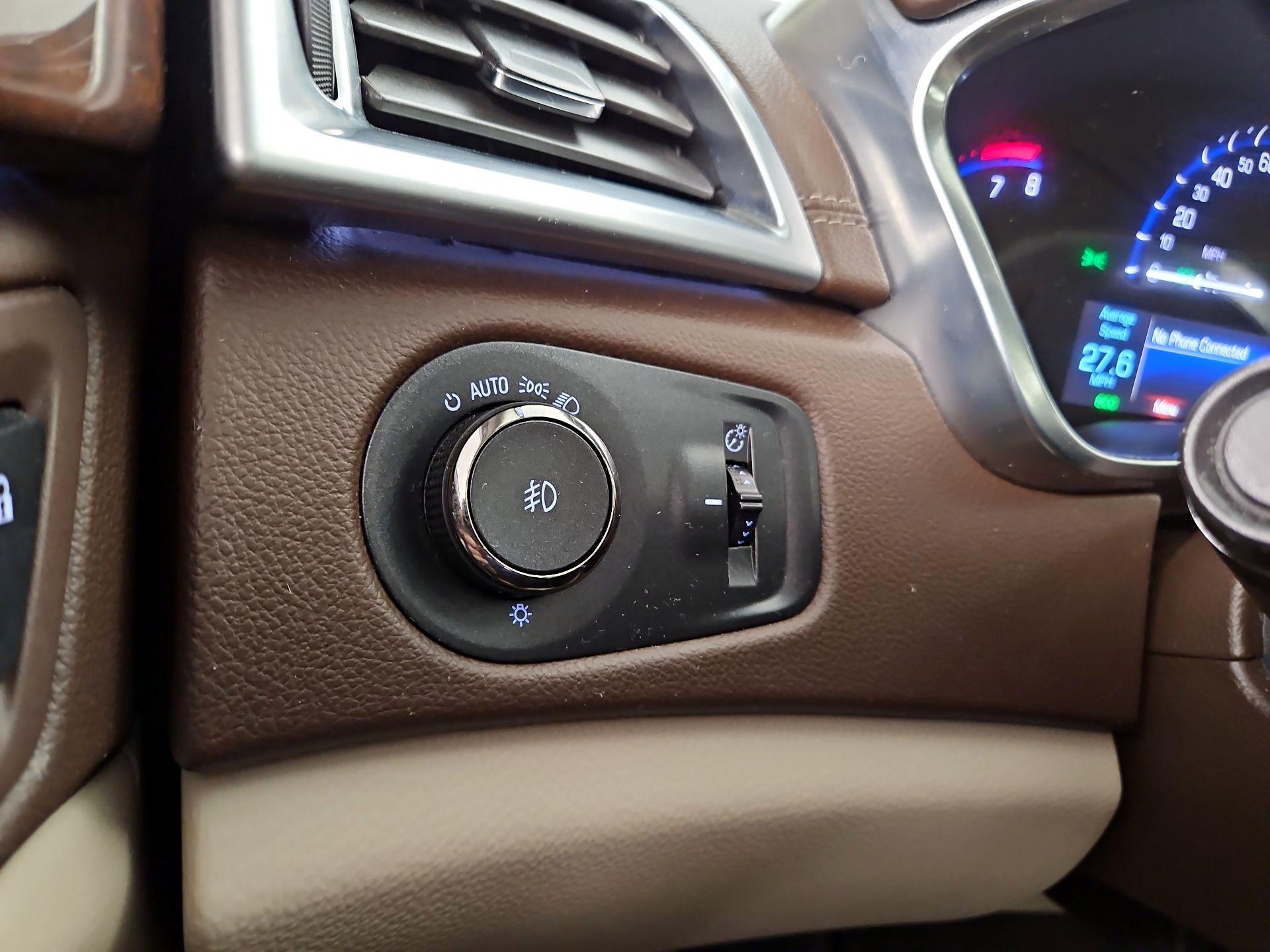 Thumbnail: 2015 Cadillac SRX - 13