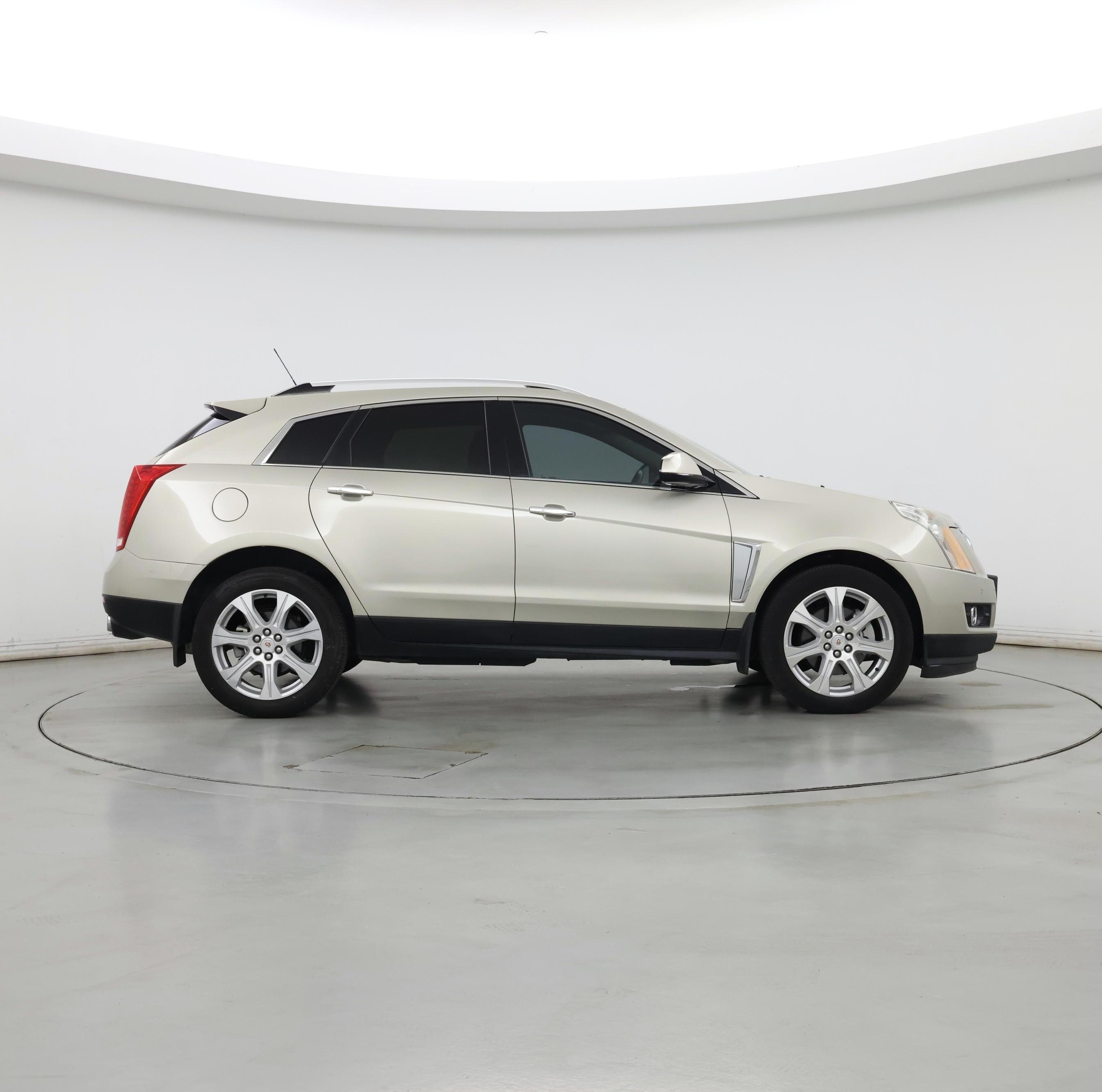 Thumbnail: 2015 Cadillac SRX - 7