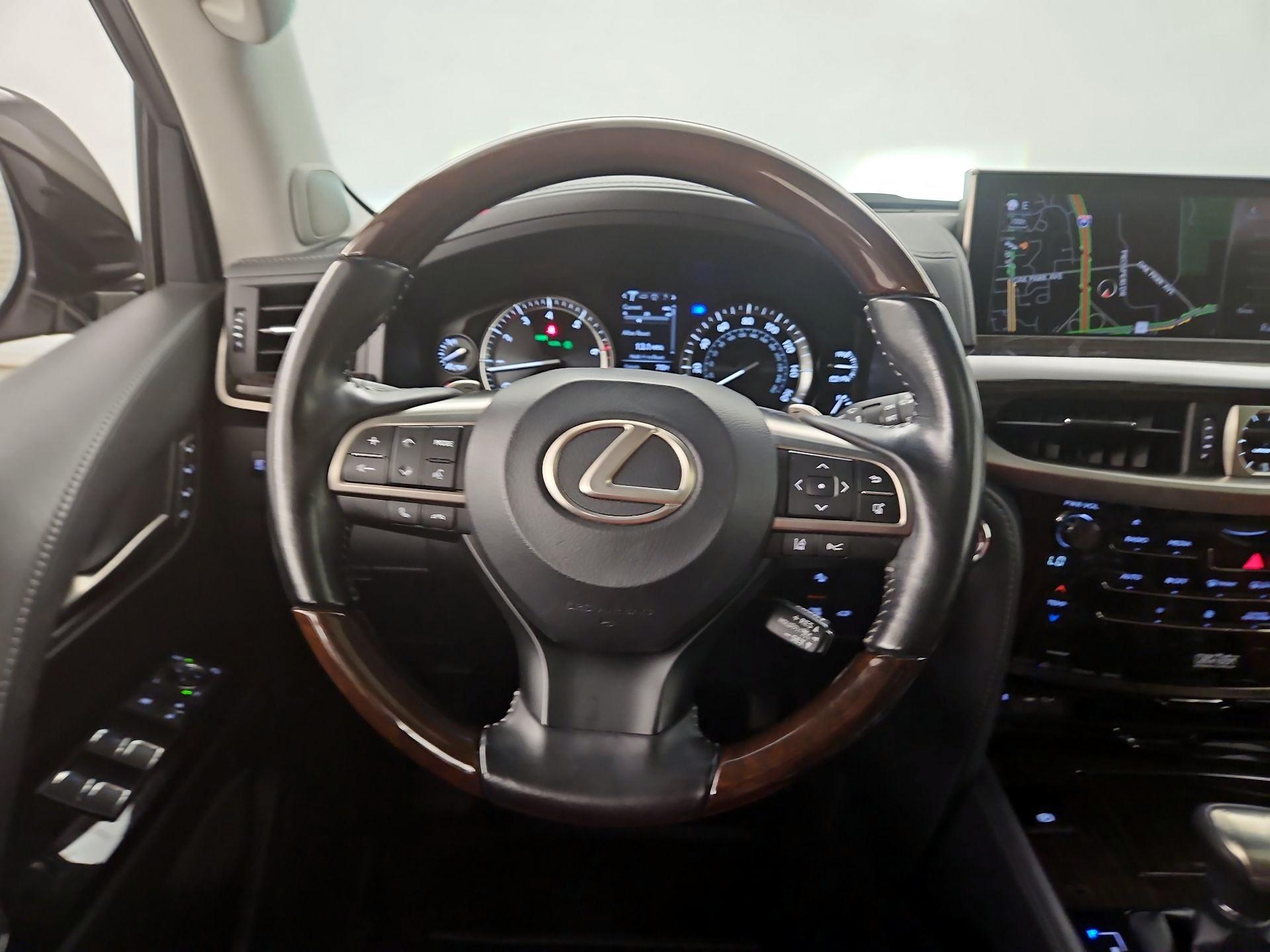 Thumbnail: 2018 Lexus LX - 10