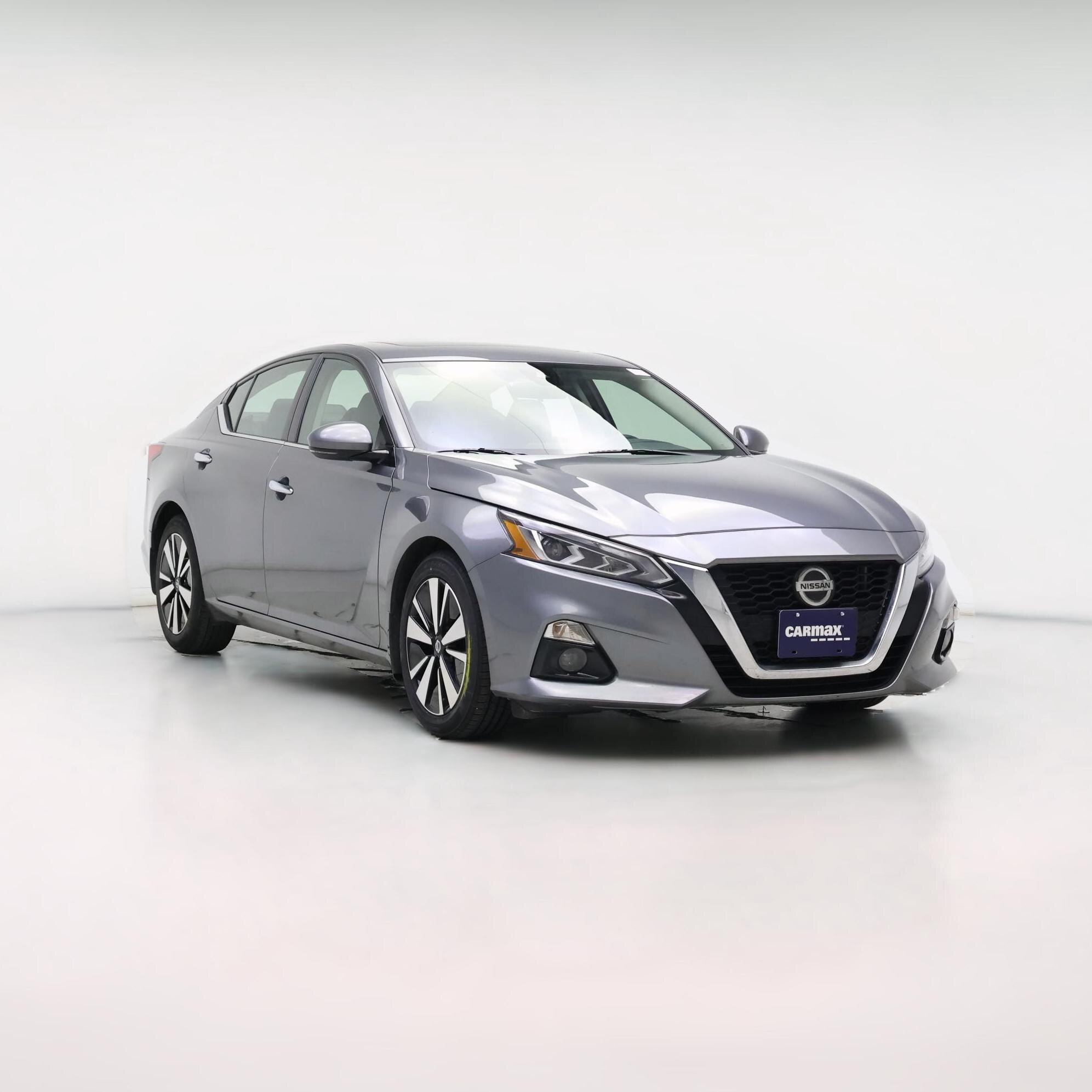 Thumbnail: 2022 Nissan Altima - 1