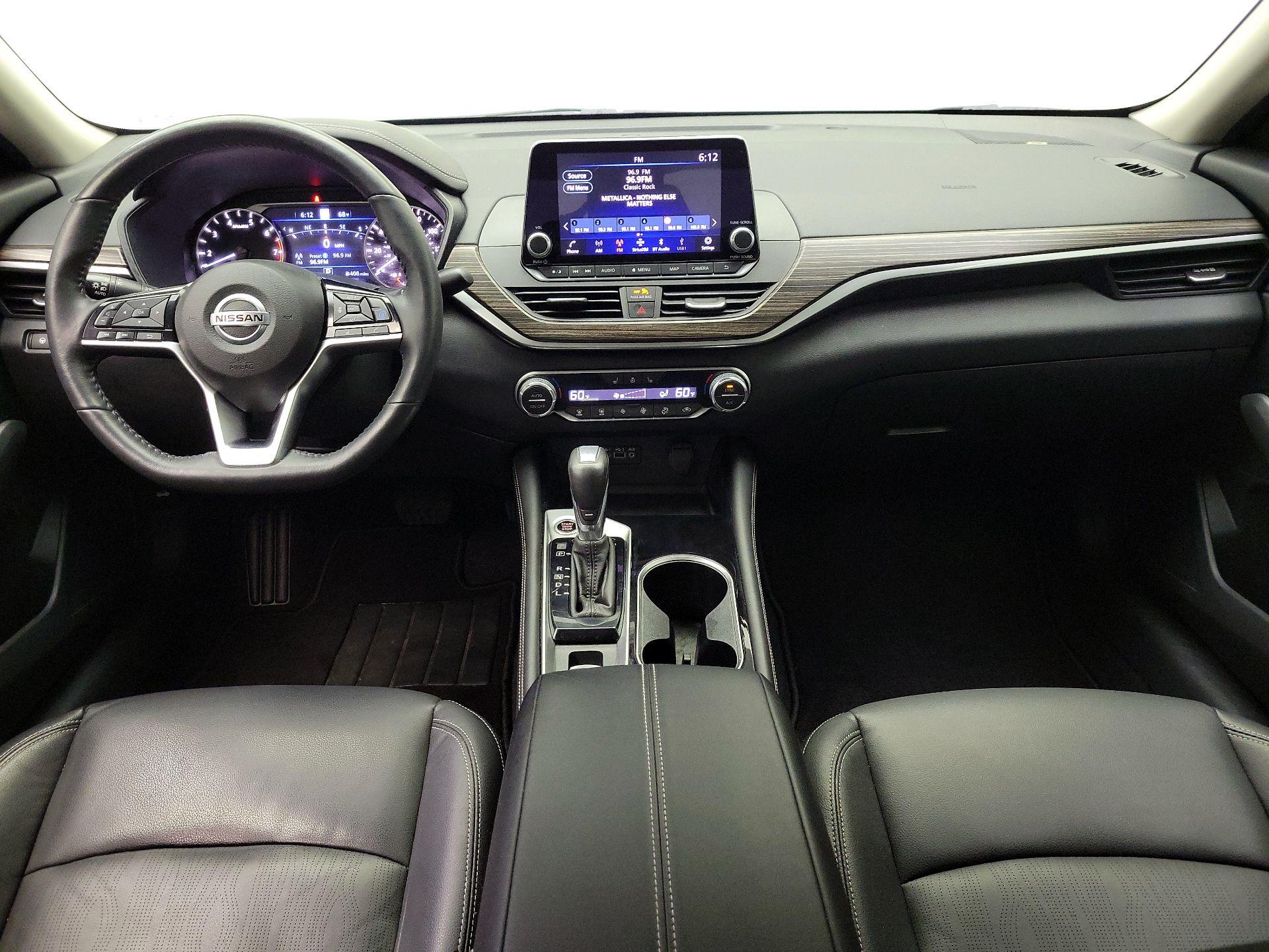 Thumbnail: 2022 Nissan Altima - 9