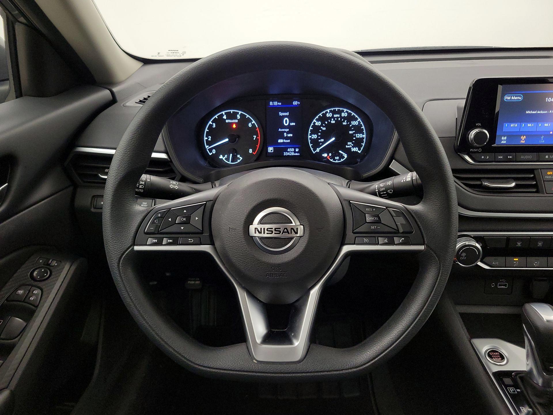 Thumbnail: 2022 Nissan Altima - 10
