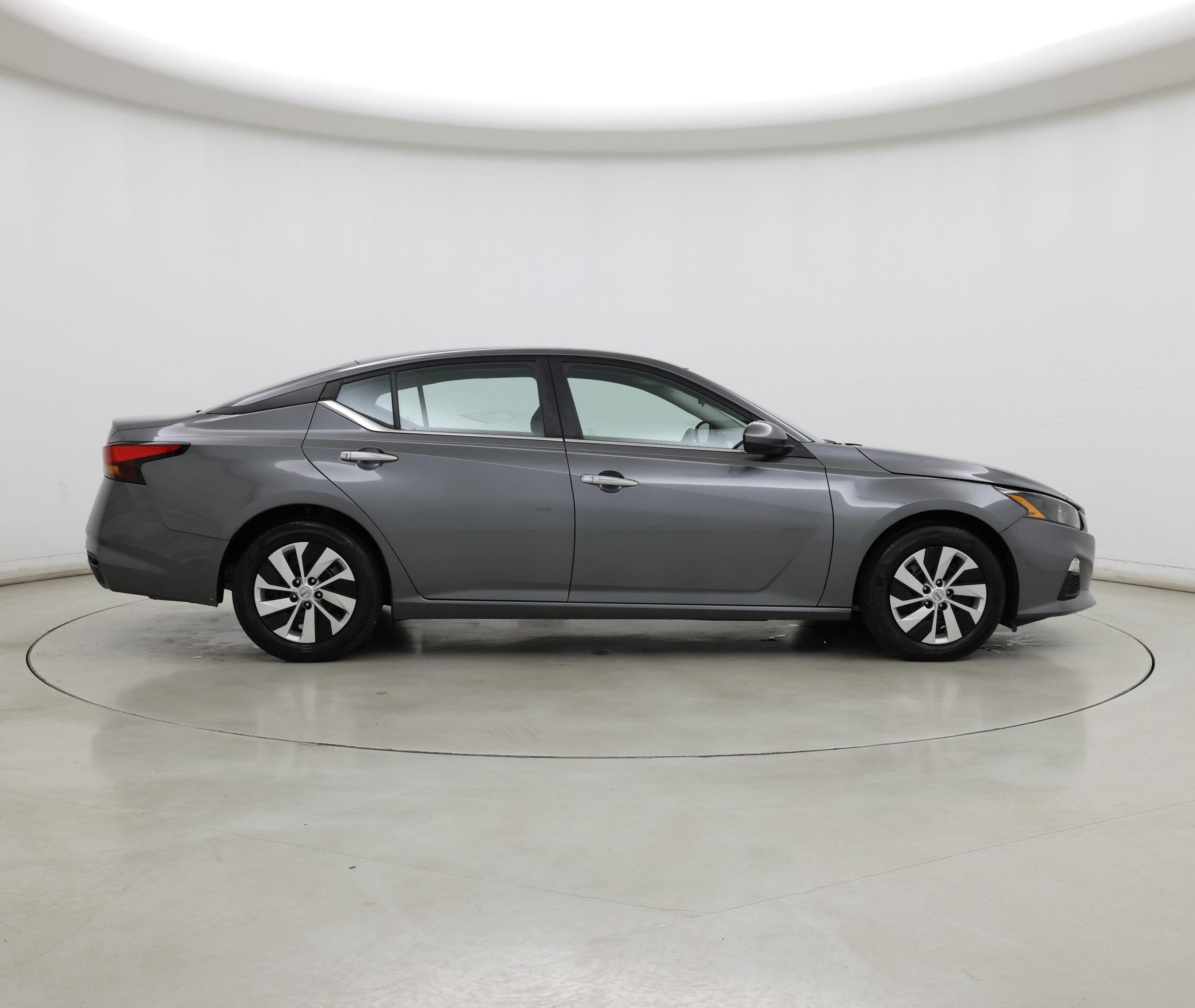 Thumbnail: 2022 Nissan Altima - 7