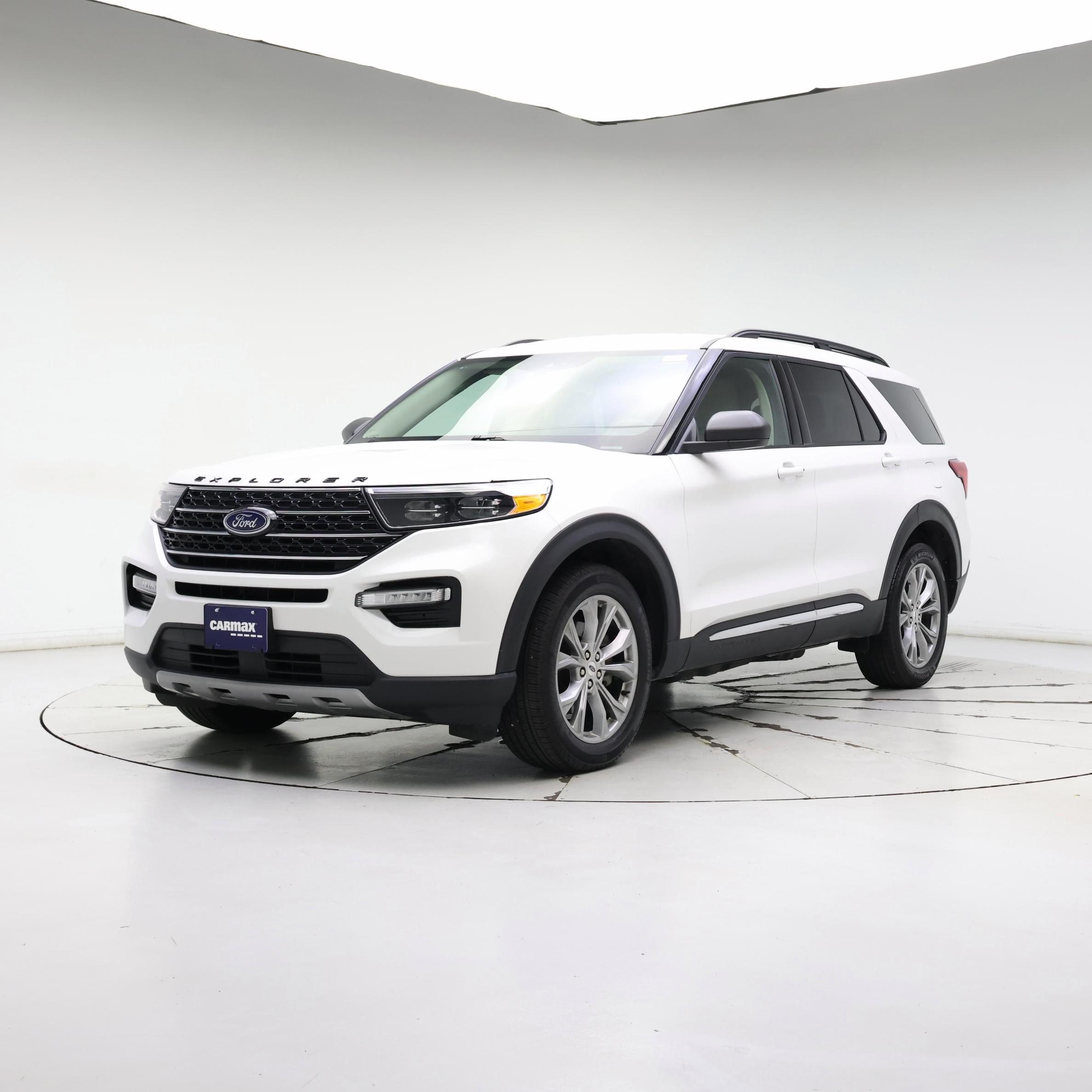 Thumbnail: 2023 Ford Explorer - 4