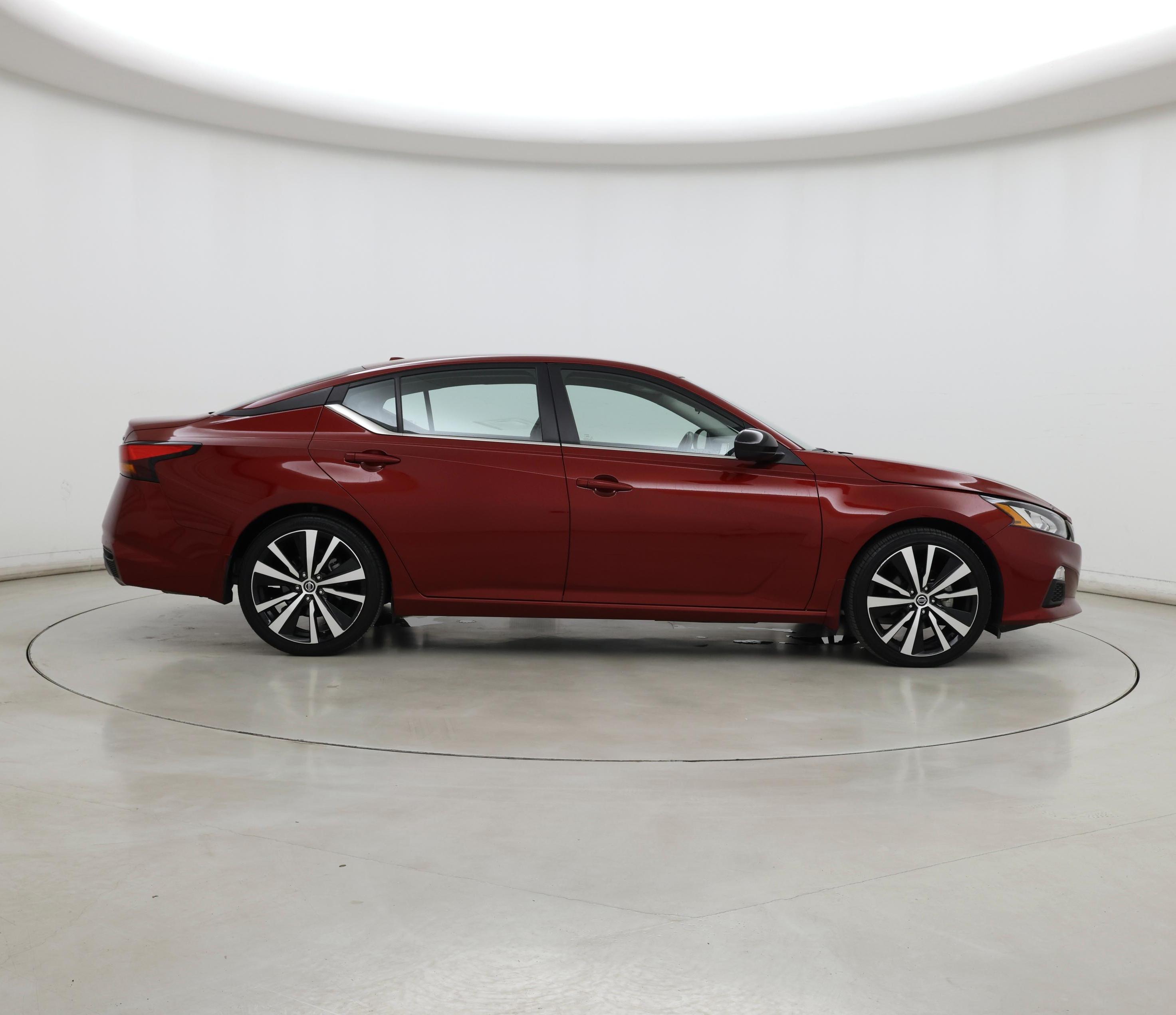 Thumbnail: 2022 Nissan Altima - 7