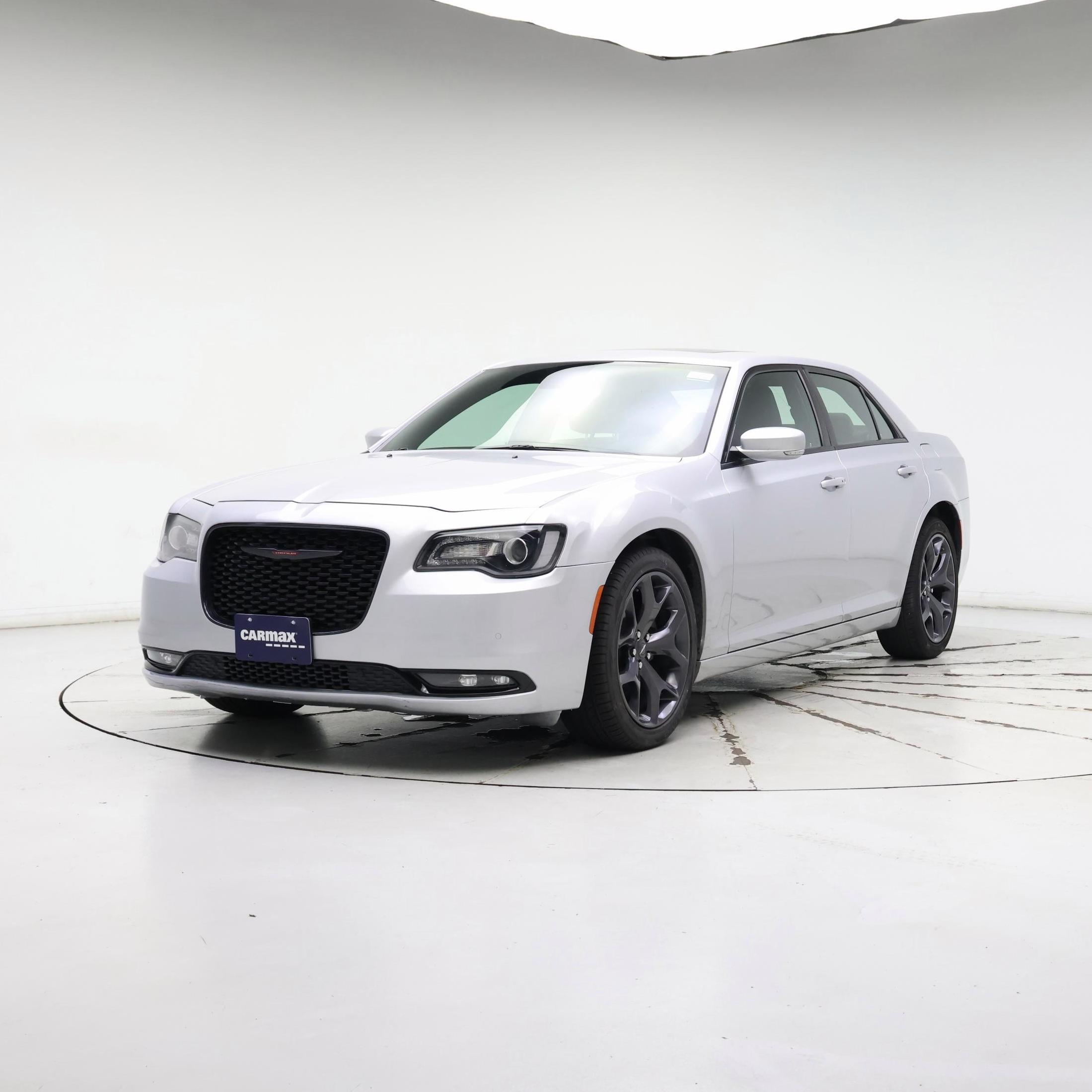 Thumbnail: 2023 Chrysler 300 - 4