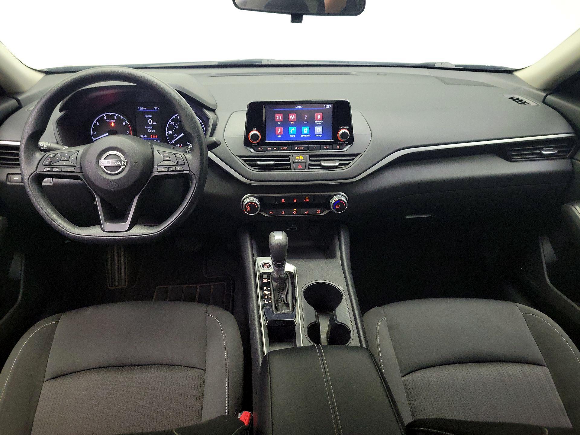 Thumbnail: 2023 Nissan Altima - 9